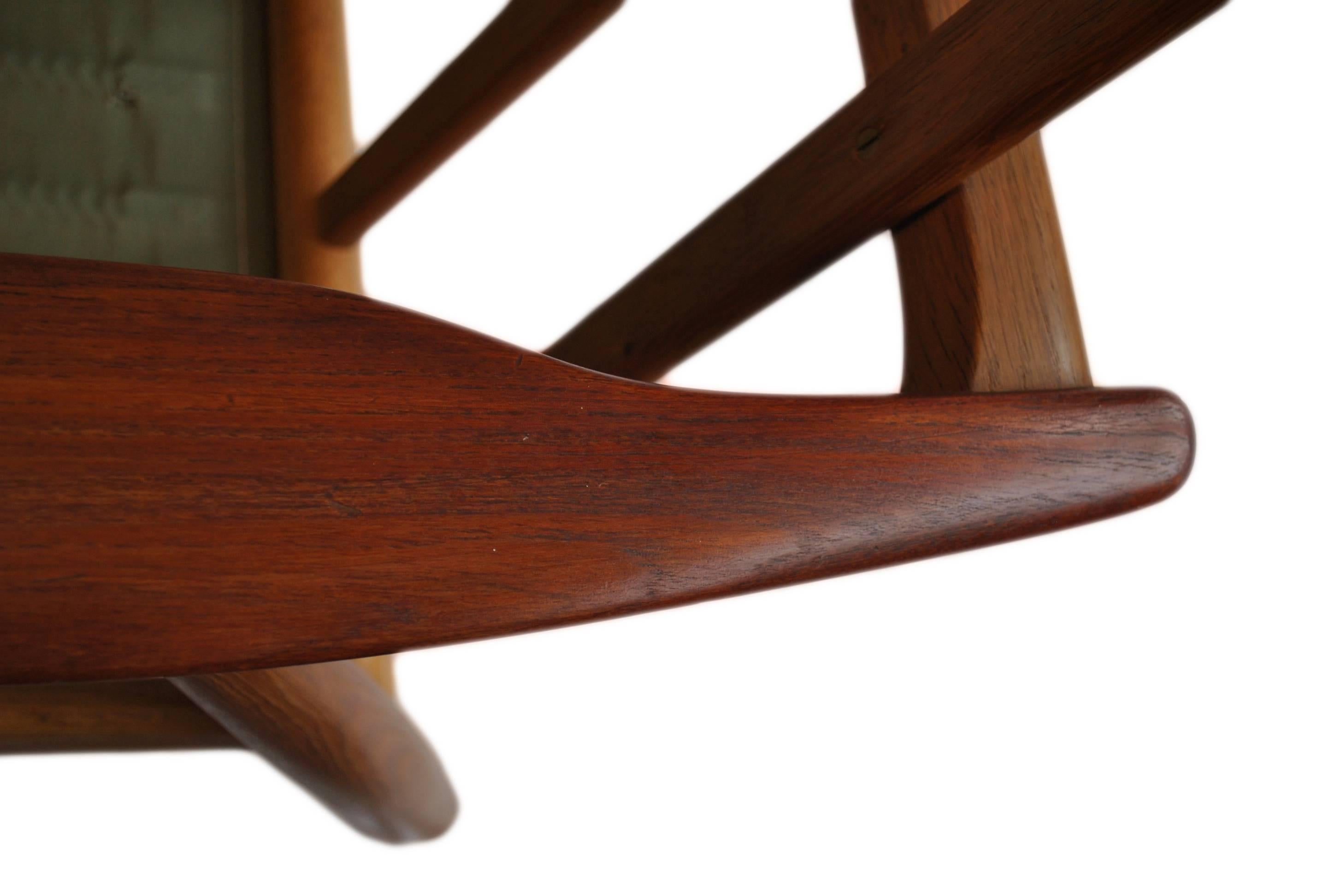 Oak Hans J Wegner GE240 Cigar Chair, Original GETAMA Model