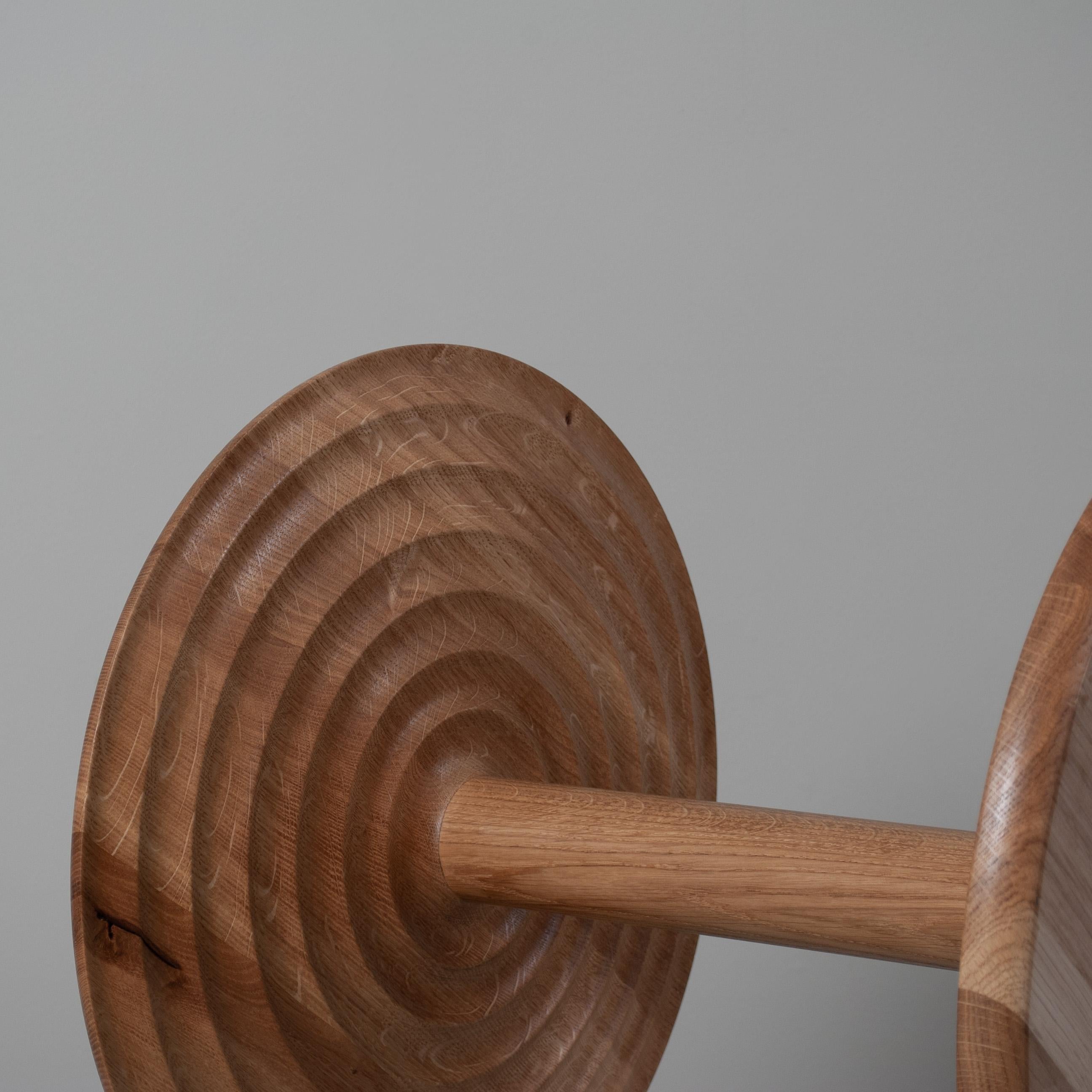 XXIe siècle et contemporain Grande table d'appoint, table à boire, en chêne anglais, fabriquée à la main en vente