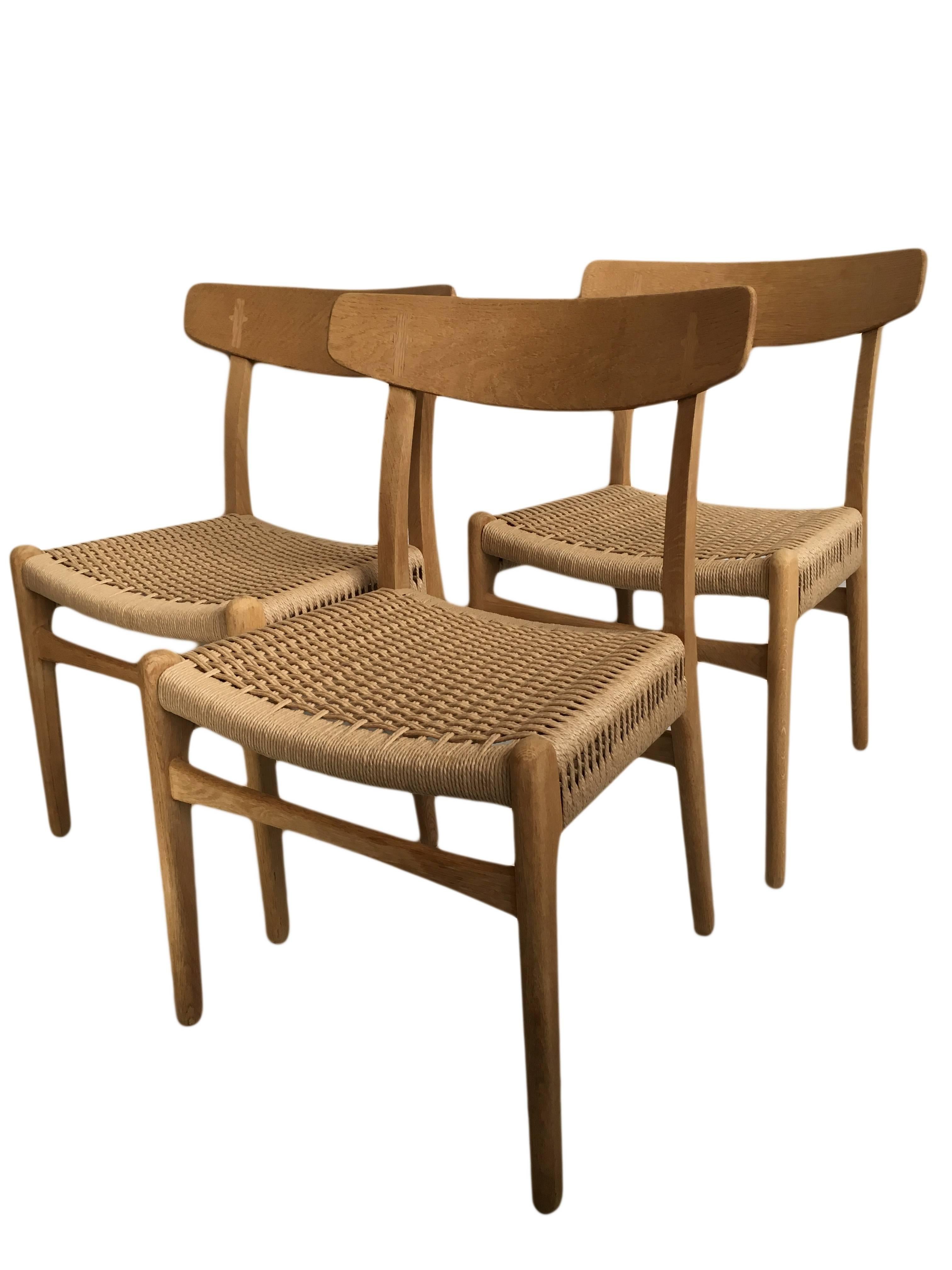 Set of Six Original Hans J Wegner Oak CH23 Chairs, Fully Restored 1