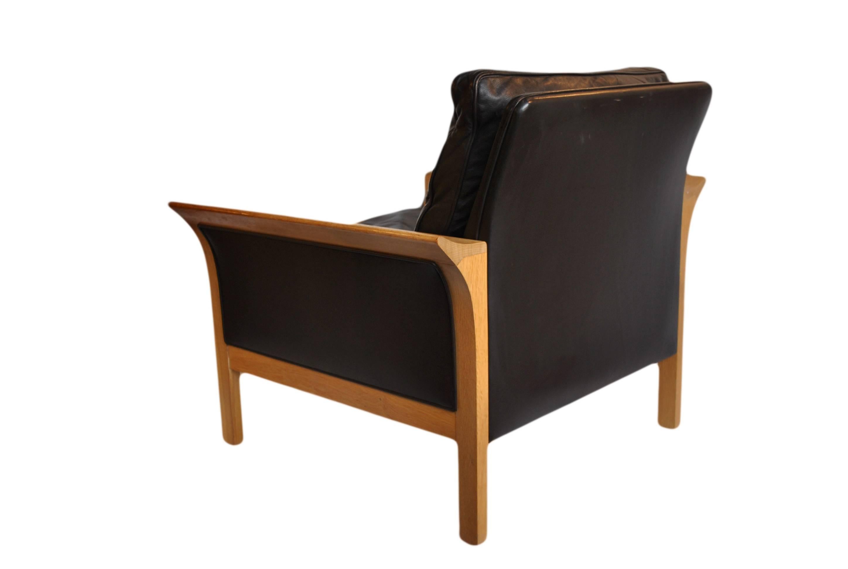 Leather Hans Olsen Armchair, rare model 400