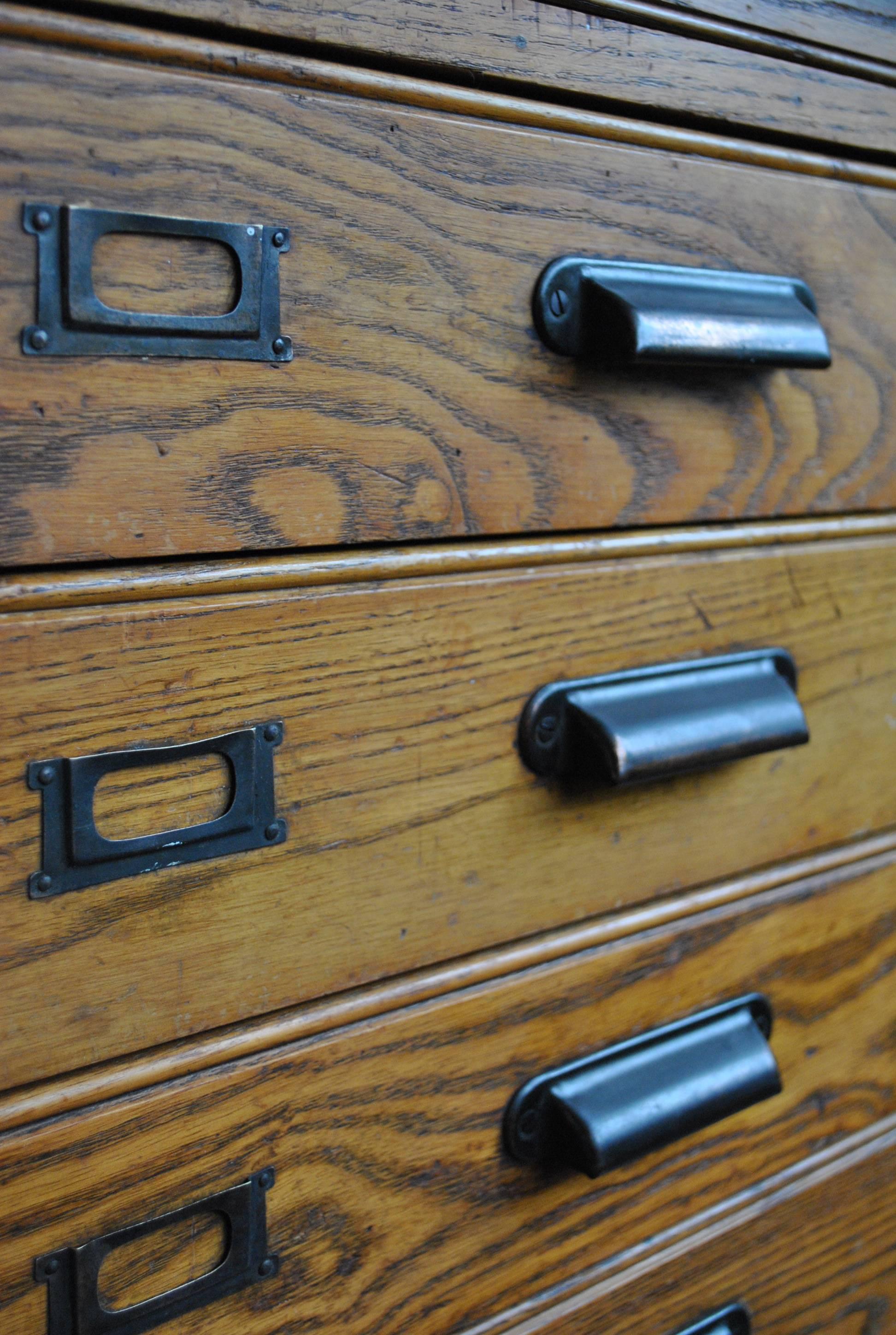 Antique Oak Letterpress Printers Cabinet In Good Condition In London, GB