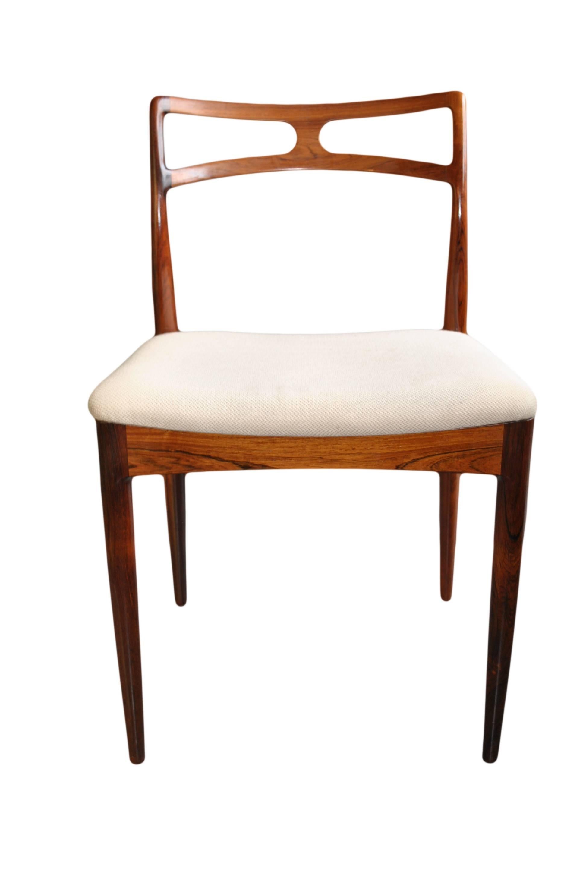 Mid-Century Modern Rosewood Dining Chairs by Johannes Andersen, Set of Eight 4