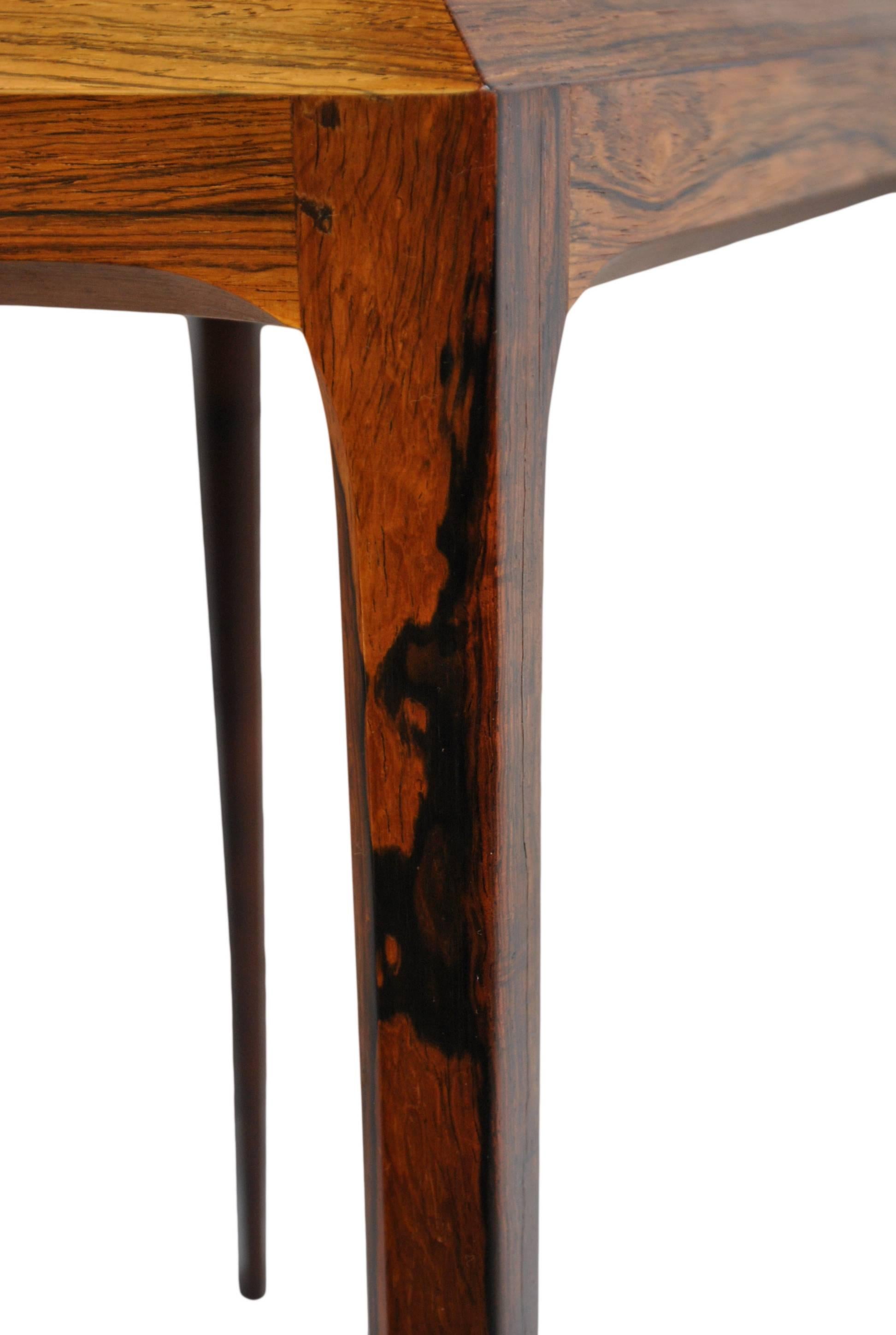 Pair of Midcentury Rosewood Tables by Johannes Andersen In Excellent Condition In London, GB