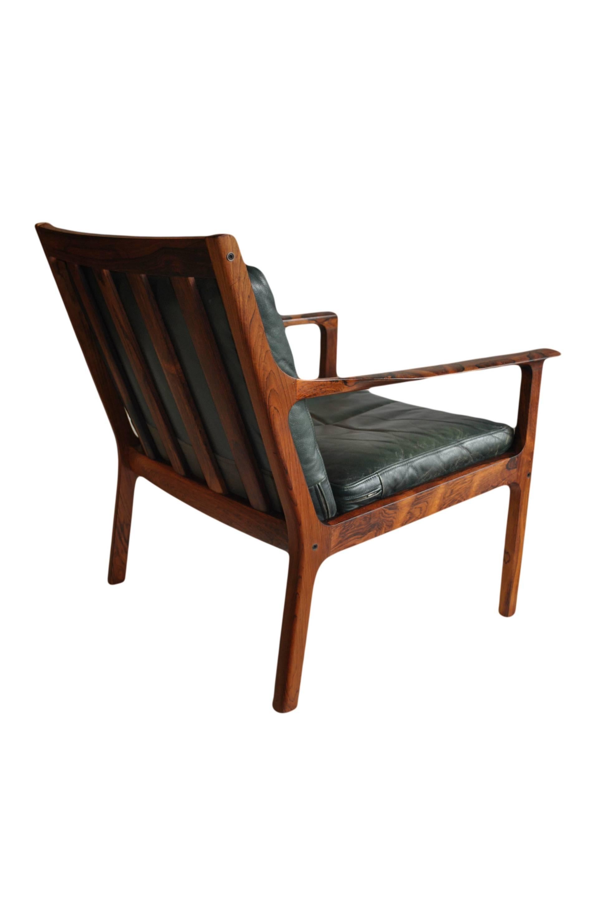 Fine Pair of Rosewood Mid-Century Frederik Kayser Armchairs In Excellent Condition In London, GB