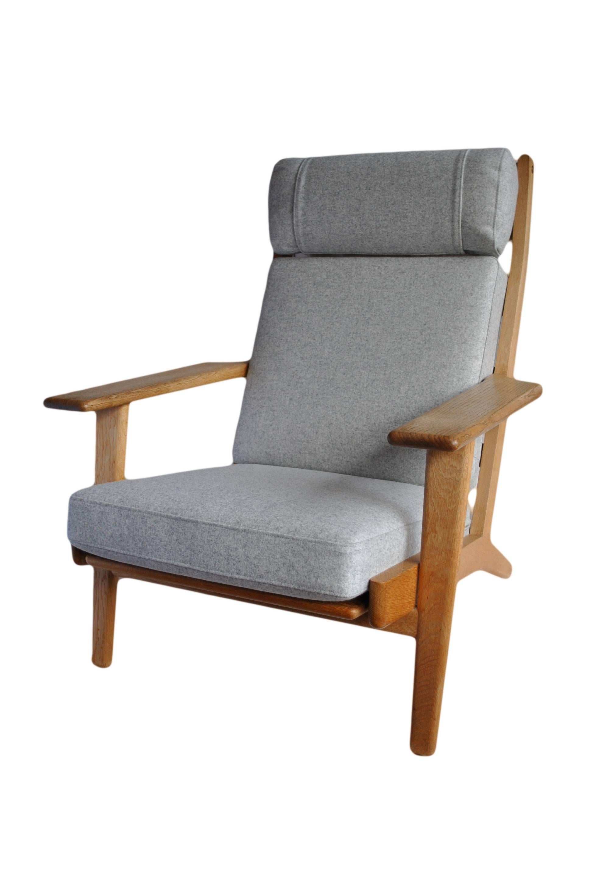 Danish Hans Wegner GE290 Lounge Chair, 1950s Original. Fully refurbished.