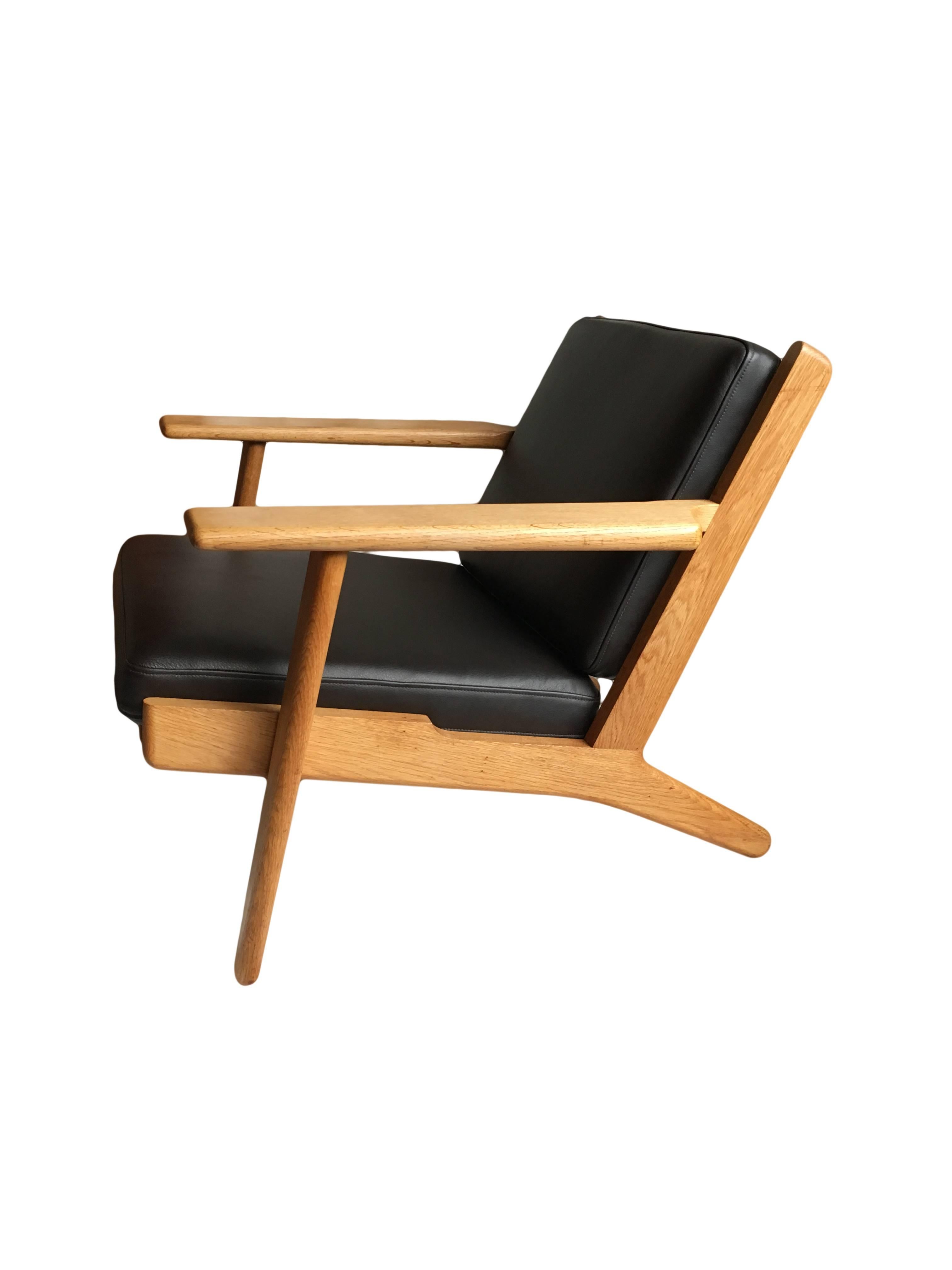 Leather Original Hans Wegner GE290 Lounge Chair, Refurbished reupholstered 