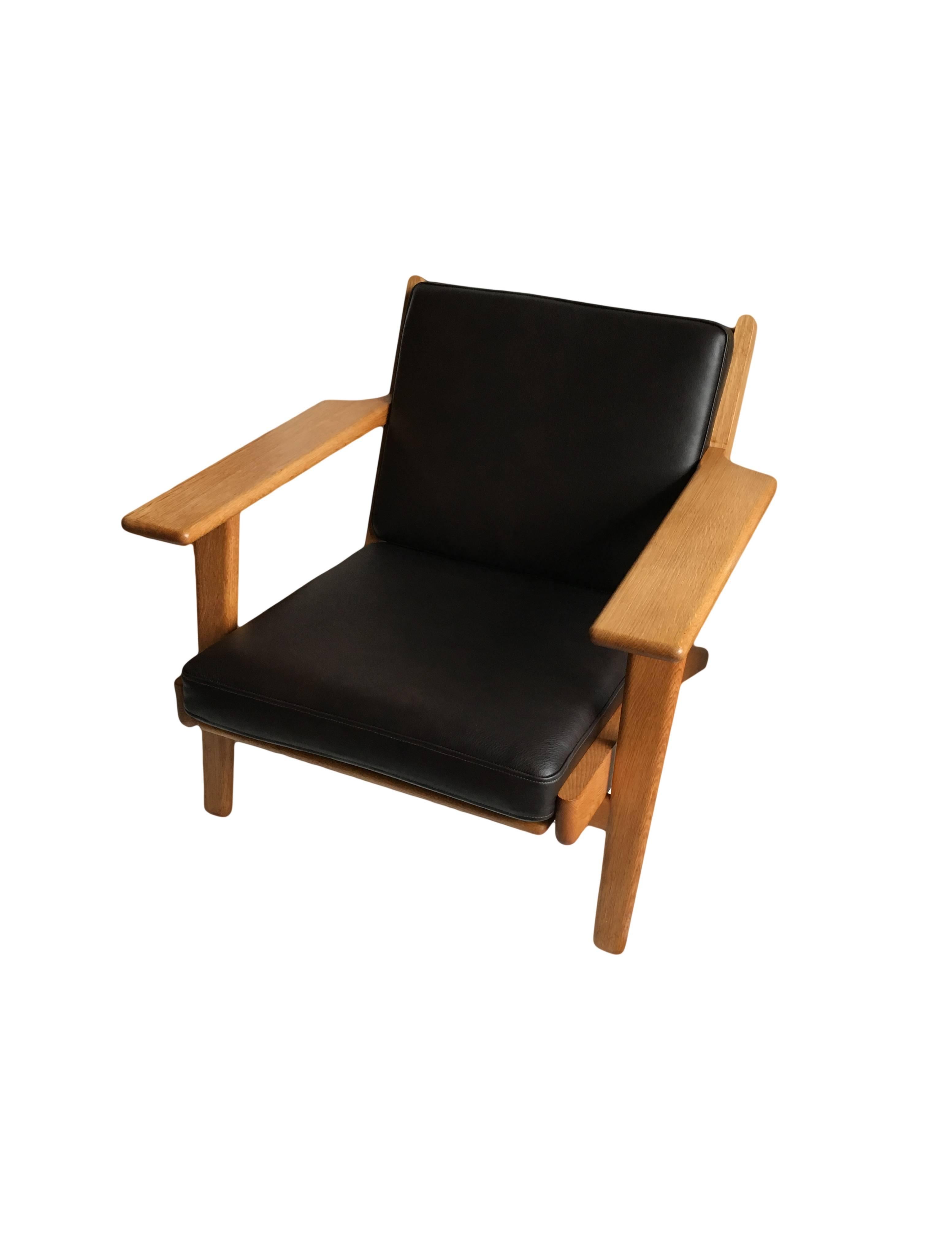 Original Hans Wegner GE290 Lounge Chair, Refurbished reupholstered  1