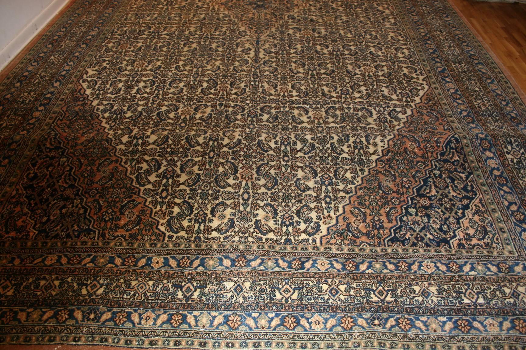 Hand-Woven Antique Bibikabad For Sale