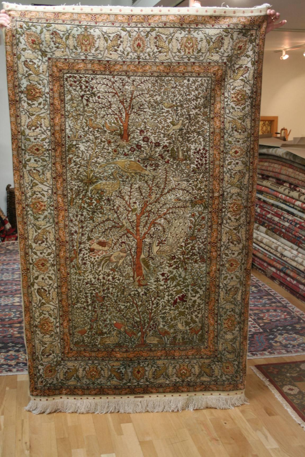 Gold Very Rare Antique Silk and Metal Hereke Mughal Design For Sale