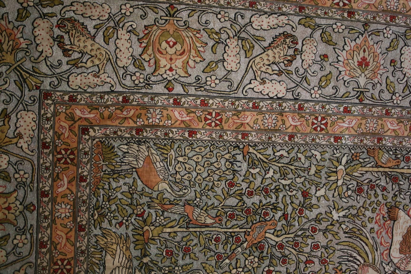 Very Rare Antique Silk and Metal Hereke Mughal Design For Sale 3