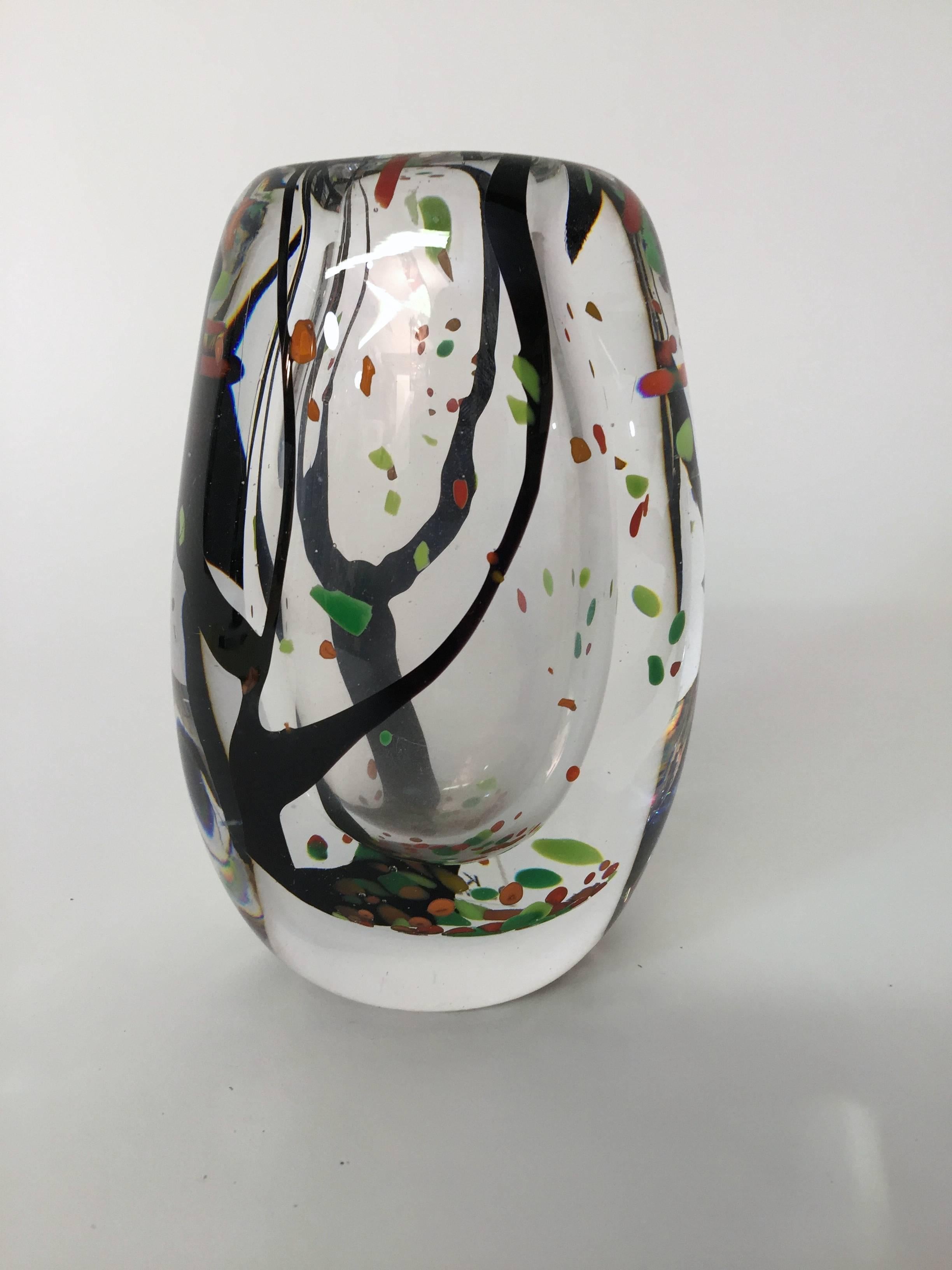 Vicke Lindstrand Kosta Autumn Art Glass Vase In Good Condition In Garnerville, NY