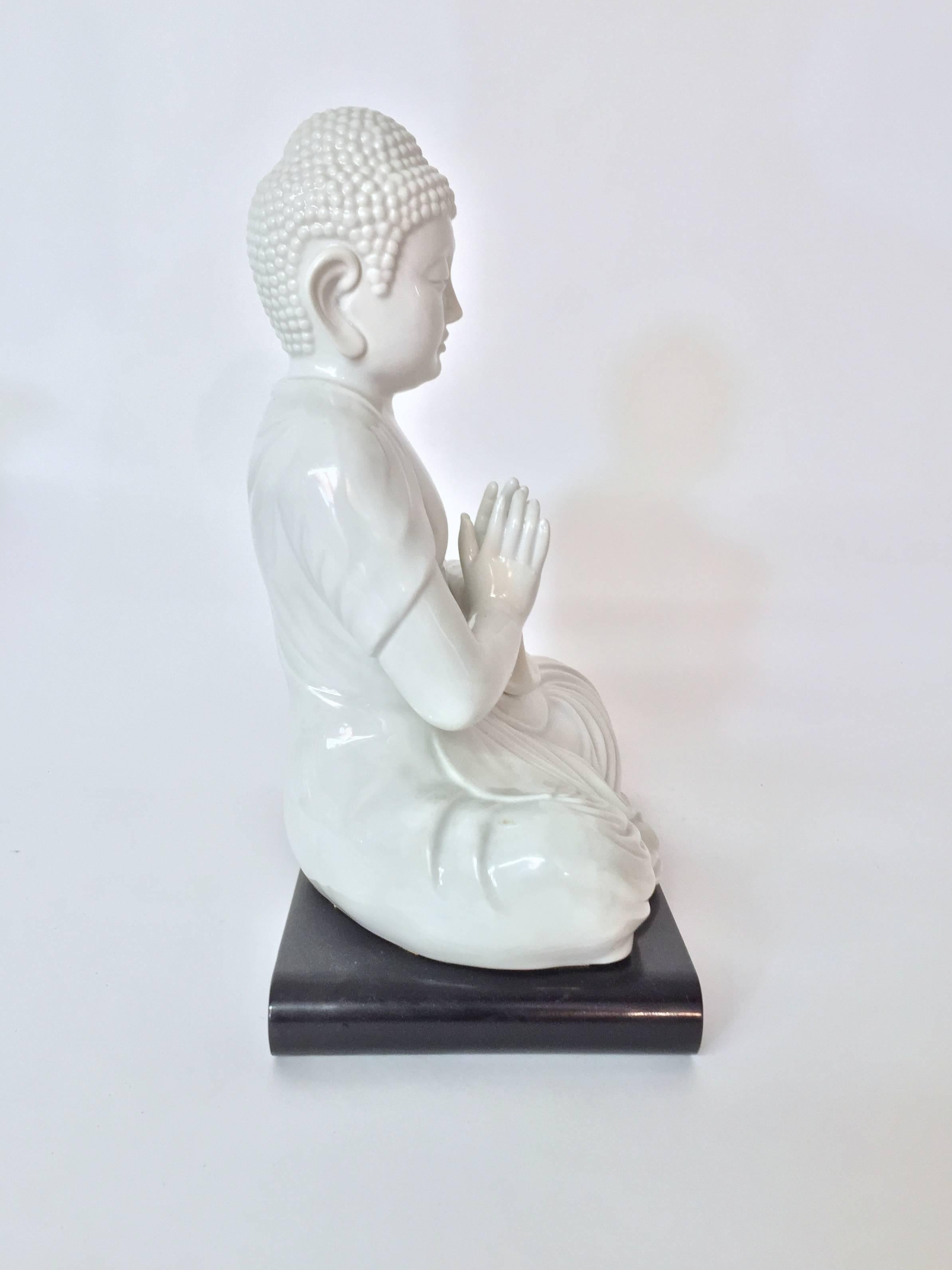 Fitz and Floyd Porcelain Buddha In Excellent Condition In Garnerville, NY