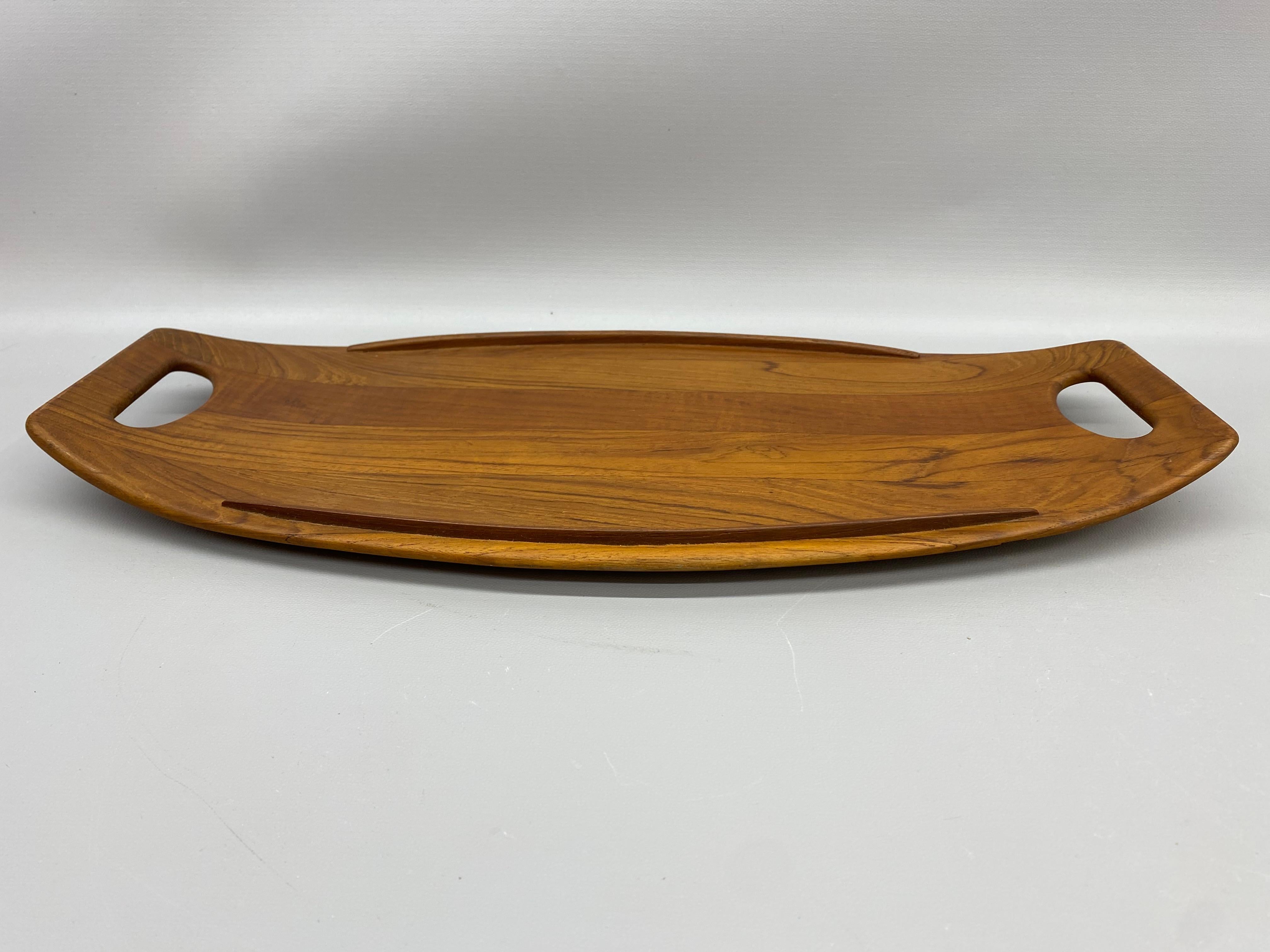 Early Dansk Jens Quistgaard Staved Teak Platter, 801 In Good Condition For Sale In Garnerville, NY