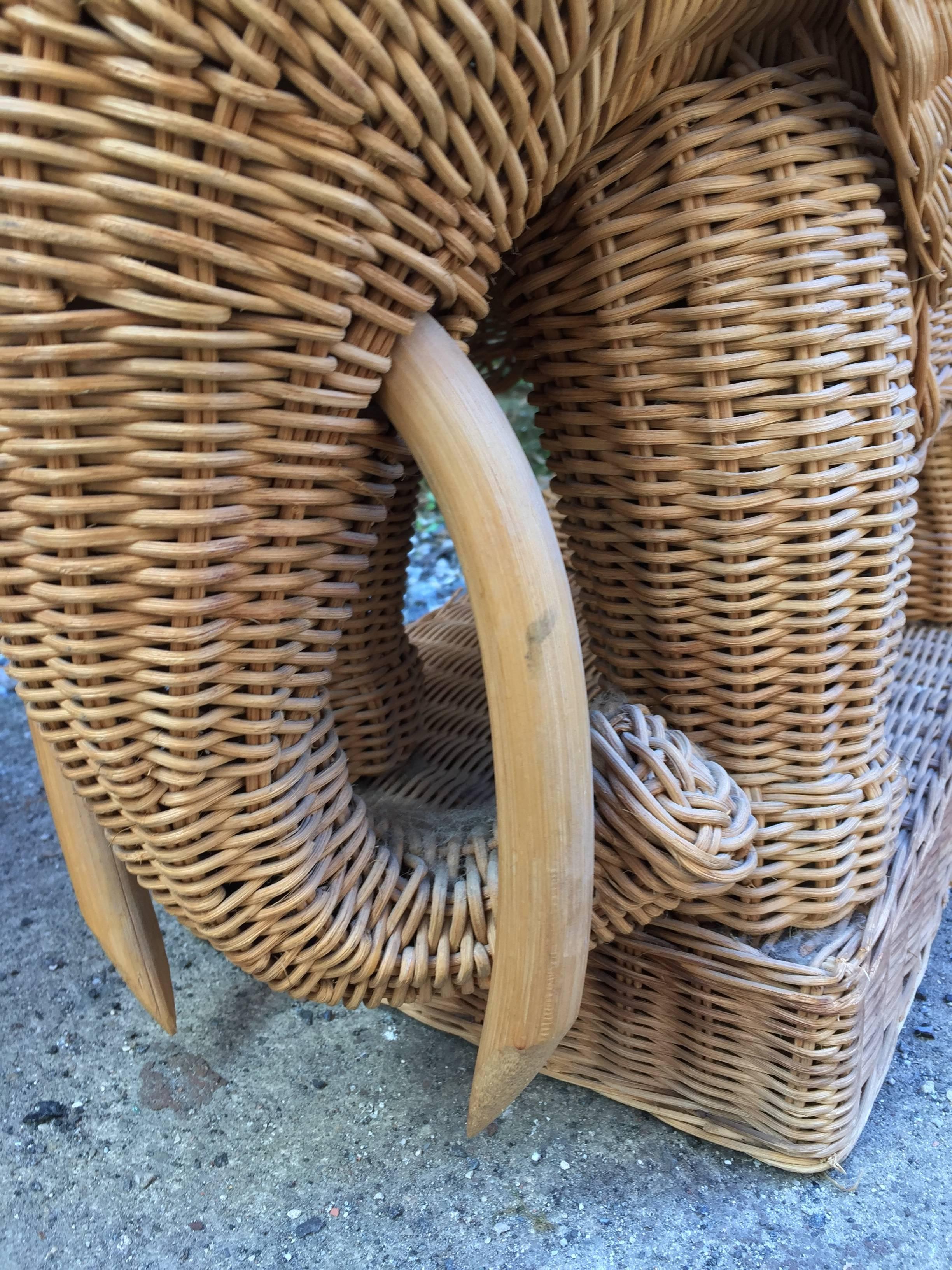 Pair of Wicker and Bamboo Garden Stool Elephants In Good Condition In Garnerville, NY