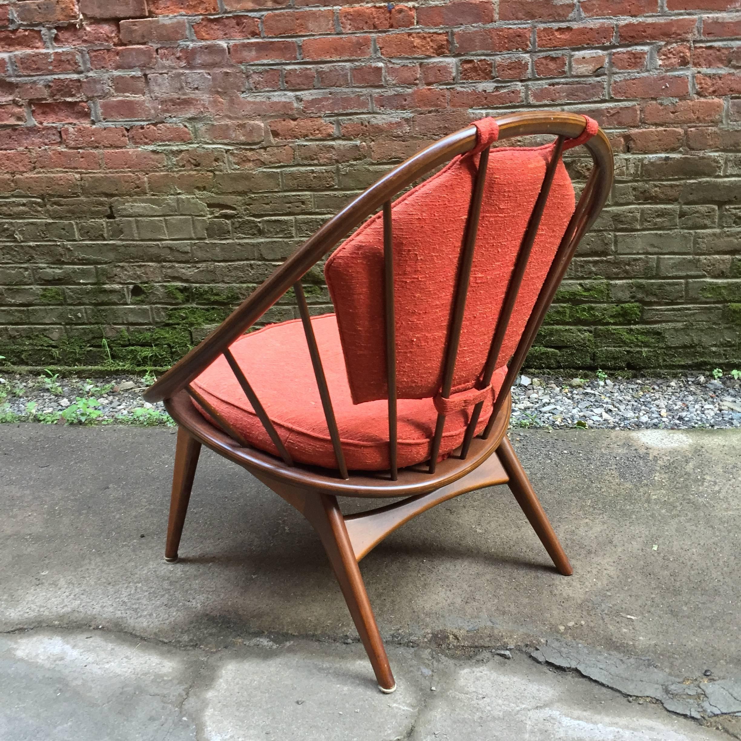 Ib Kofod-Larsen Danish Modern Hoop Chair In Excellent Condition In Garnerville, NY