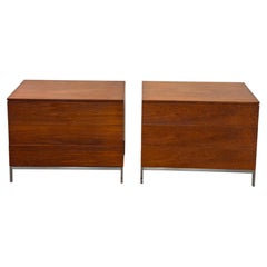 Comò compatti in teak a tre cassetti di Florence Knoll per Knoll Associates, coppia
