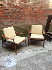 Pair of Finn Juhl Teak FD133 Spade Chairs