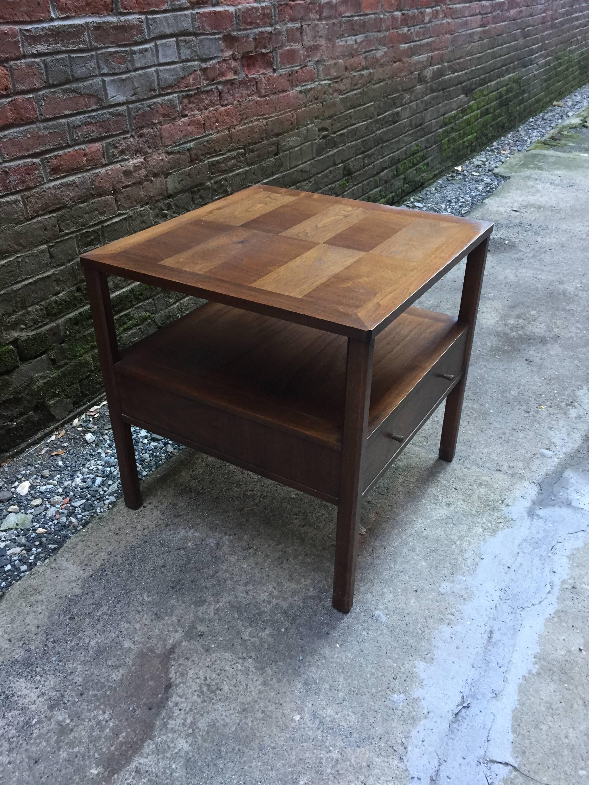 Marquetry End Table by Harold Schwartz for Romweber In Good Condition In Garnerville, NY