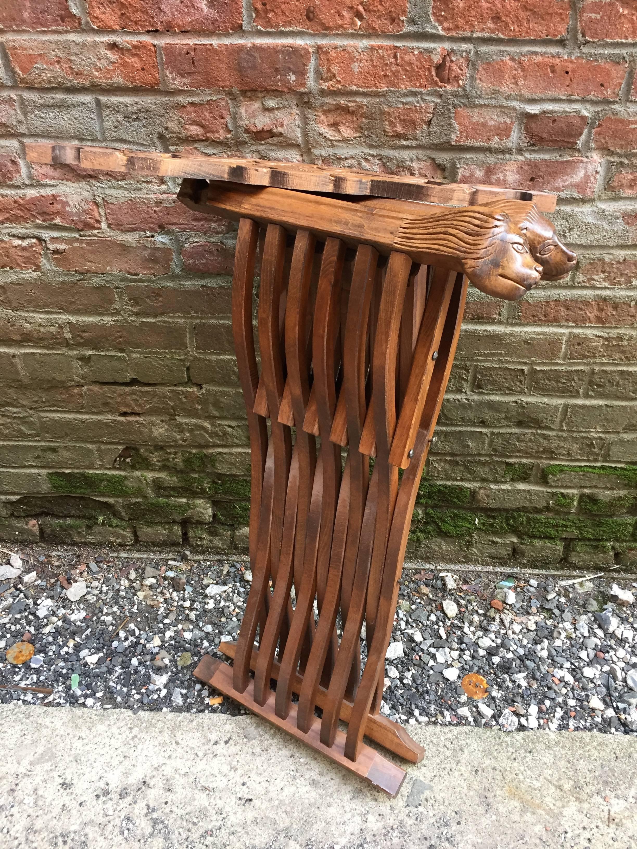 Set of Four Walnut Savonarola Chairs In Excellent Condition In Garnerville, NY