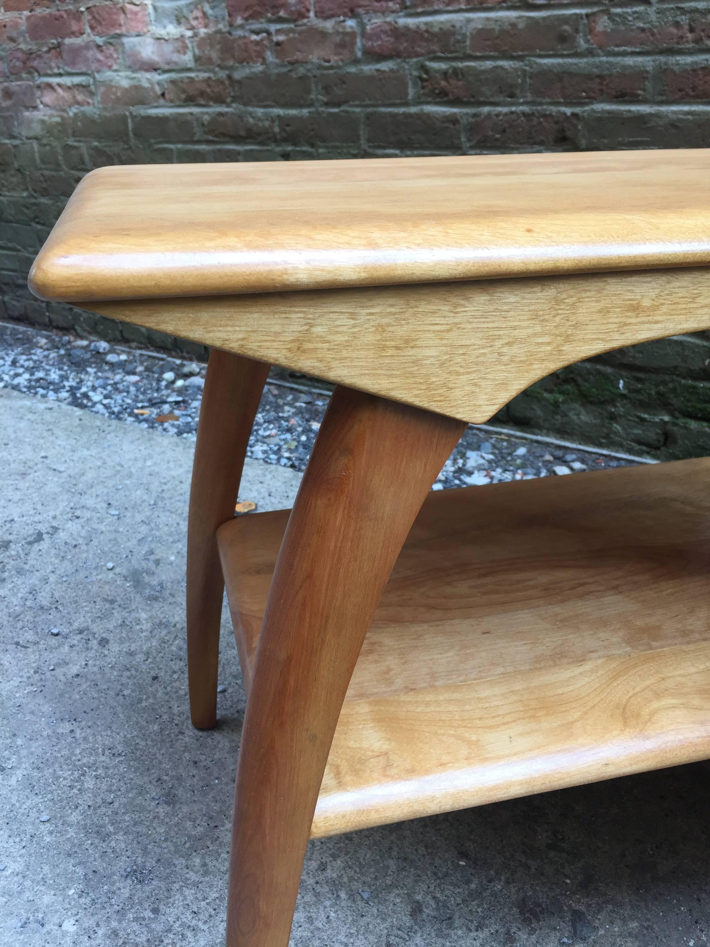 Mid-20th Century Pair of Heywood Wakefield M992G End Tables