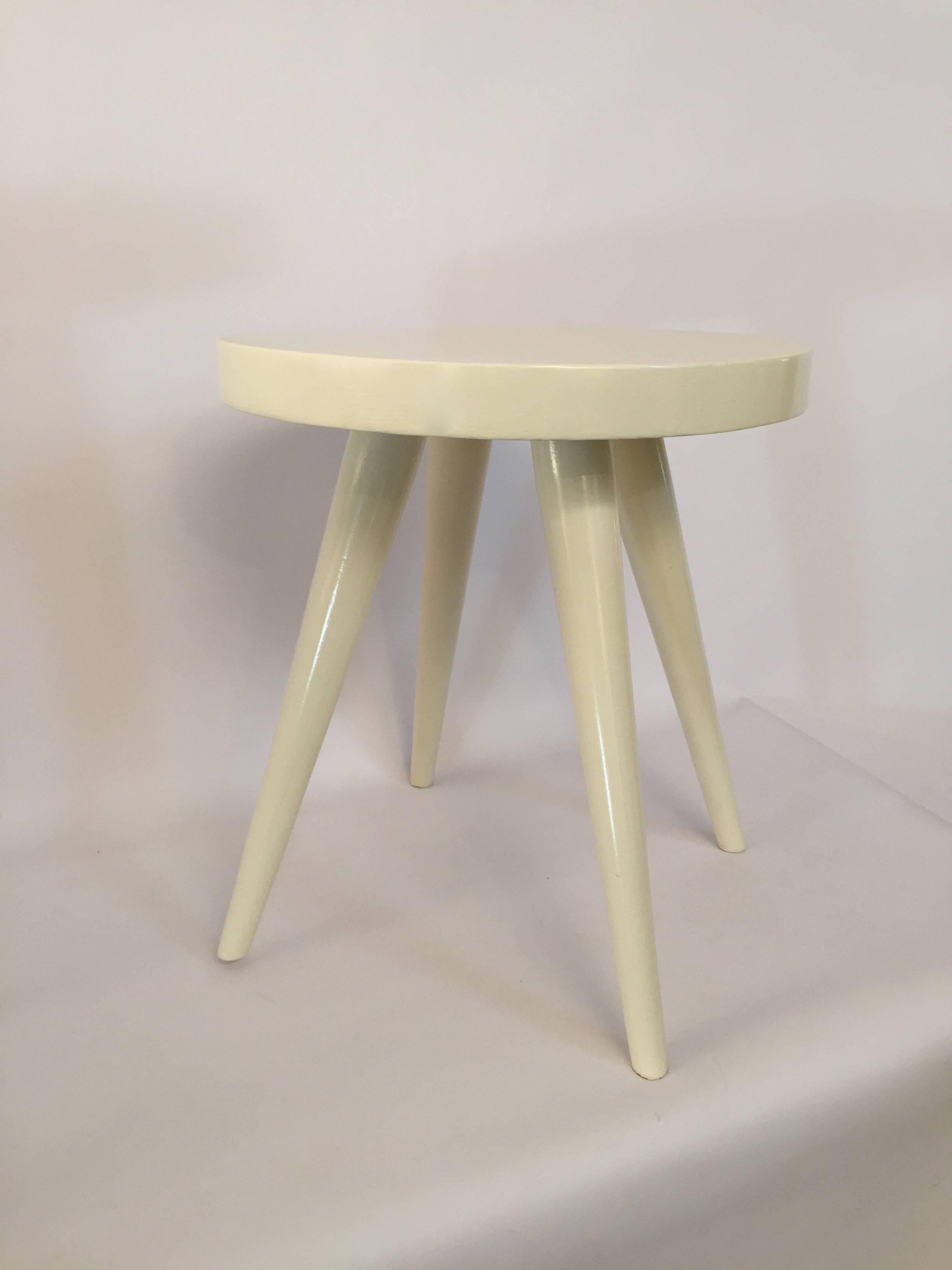 Mid-Century Modern Pair of Modern White Lacquered Stools in the Manner of Charlotte Perriand