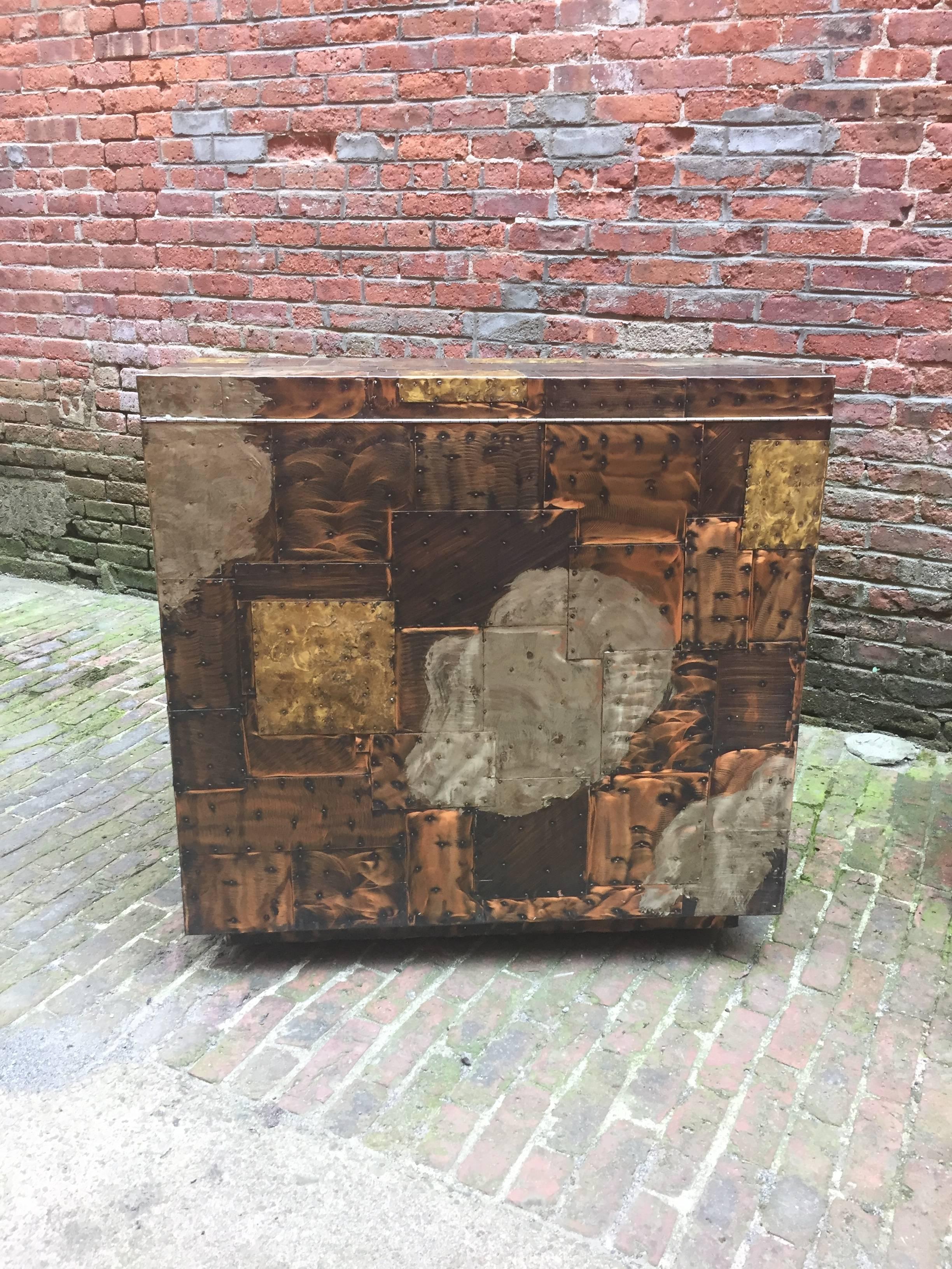 Paul Evans for Directional, 1971 Patchwork Bar Cabinet In Excellent Condition In Garnerville, NY