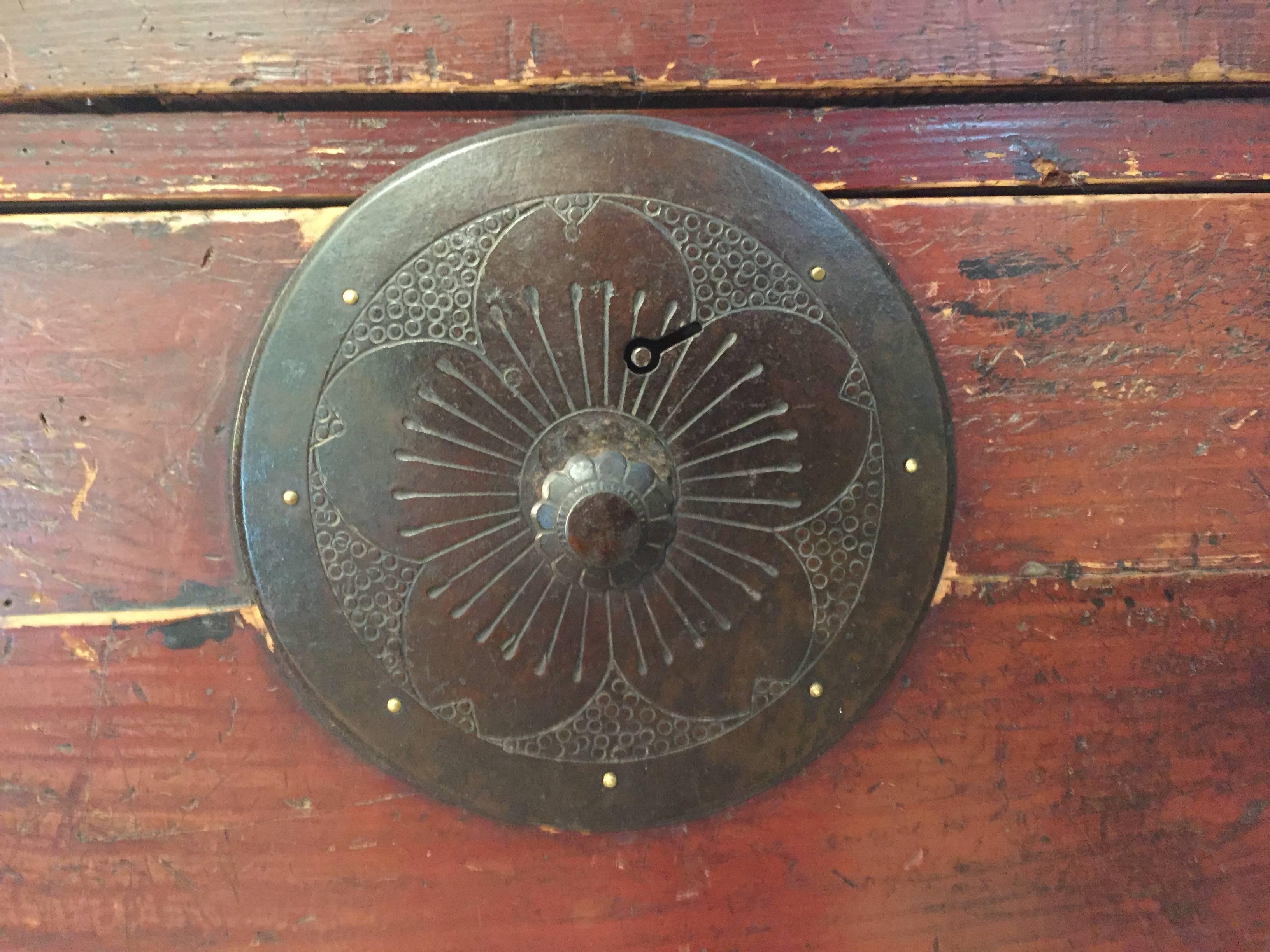 19th Century Japanese Tansu In Good Condition In Garnerville, NY