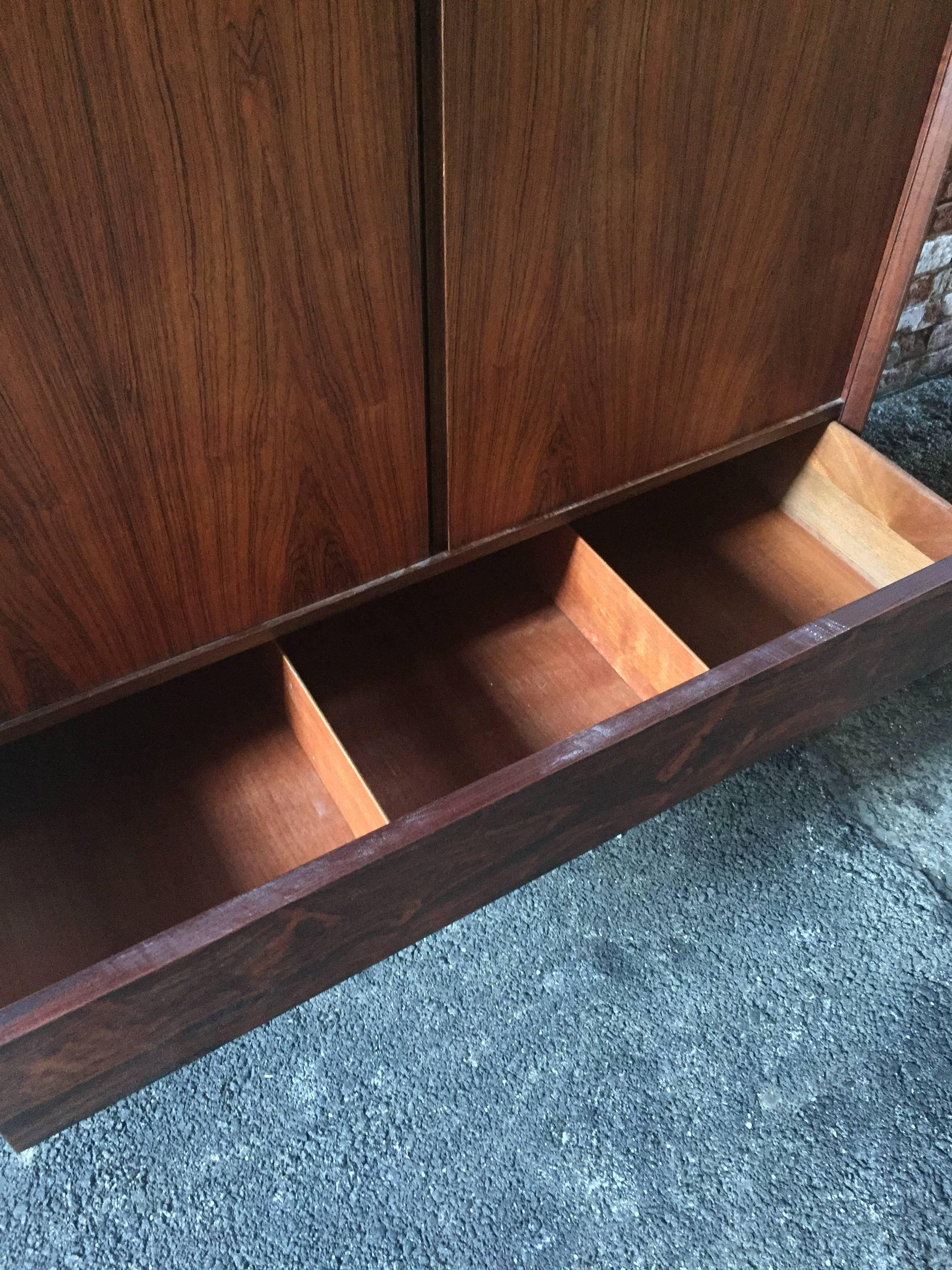 Tall Danish Modern Rosewood Dresser In Excellent Condition In Garnerville, NY