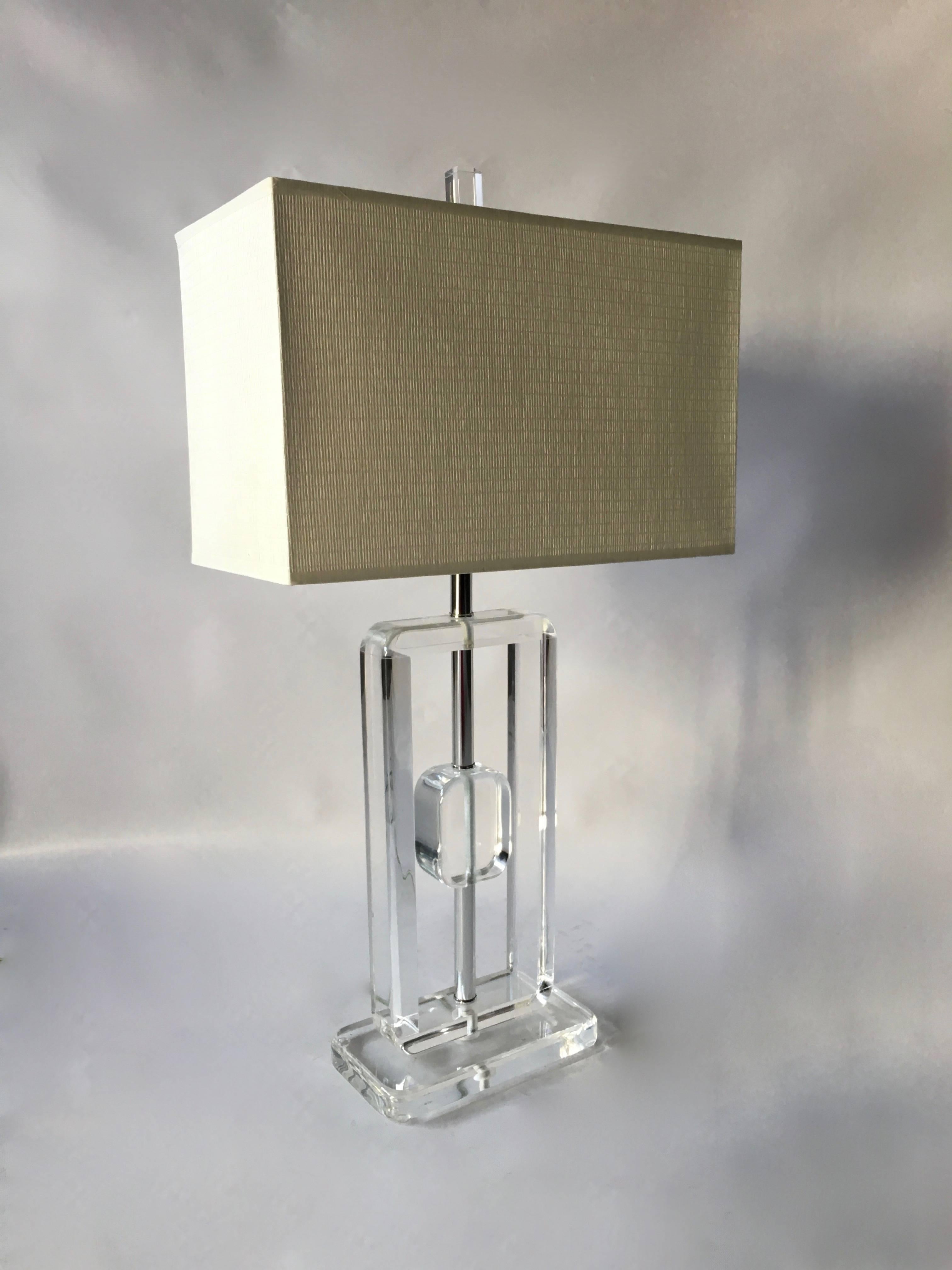 Mid-Century Modern Pair of Chunky Lucite Table Lamps, with Shades and Lucite Finial