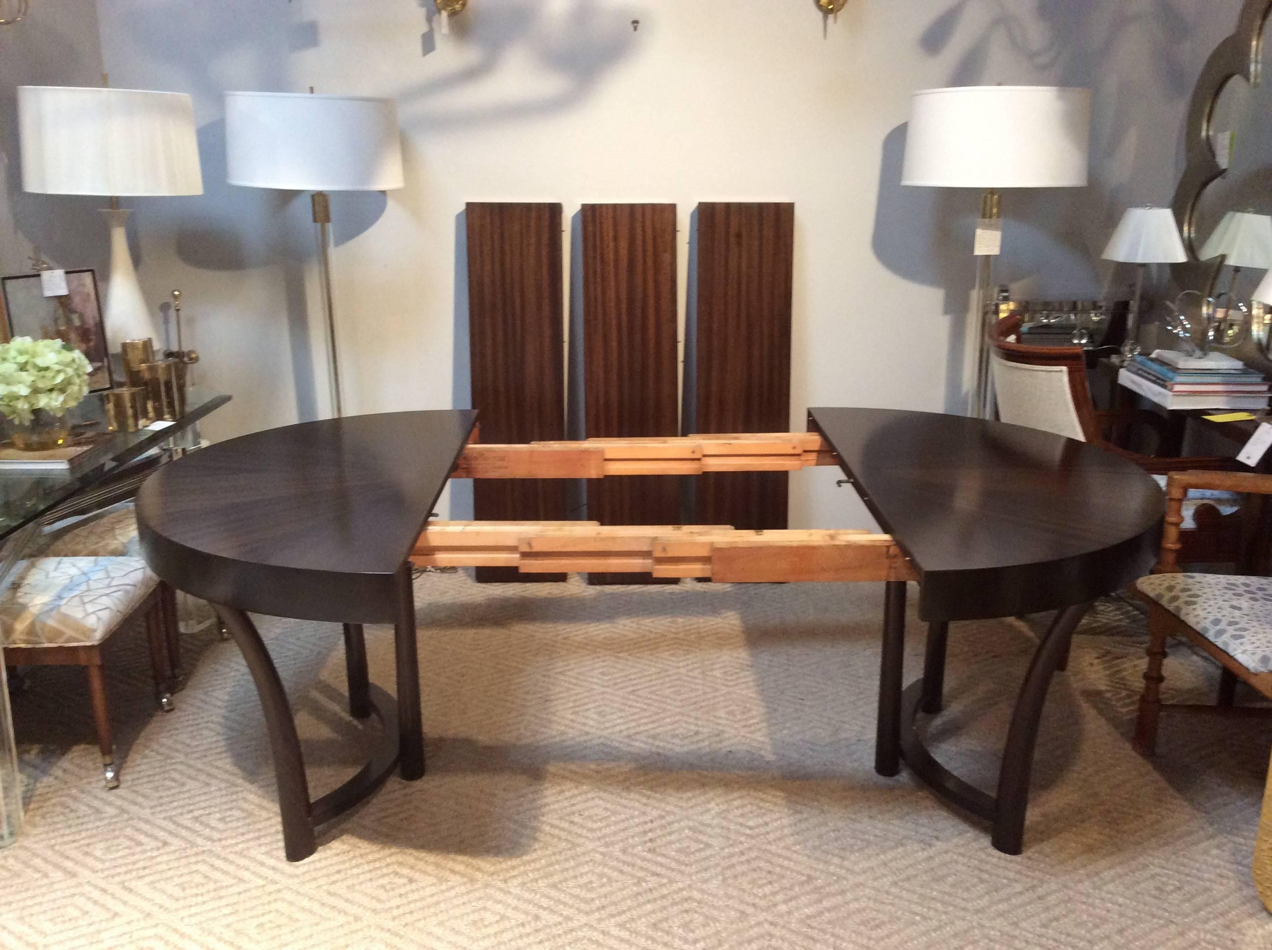 Round Widdicomb Walnut Extension Table, Designed by Robsjohn-Gibbings 4