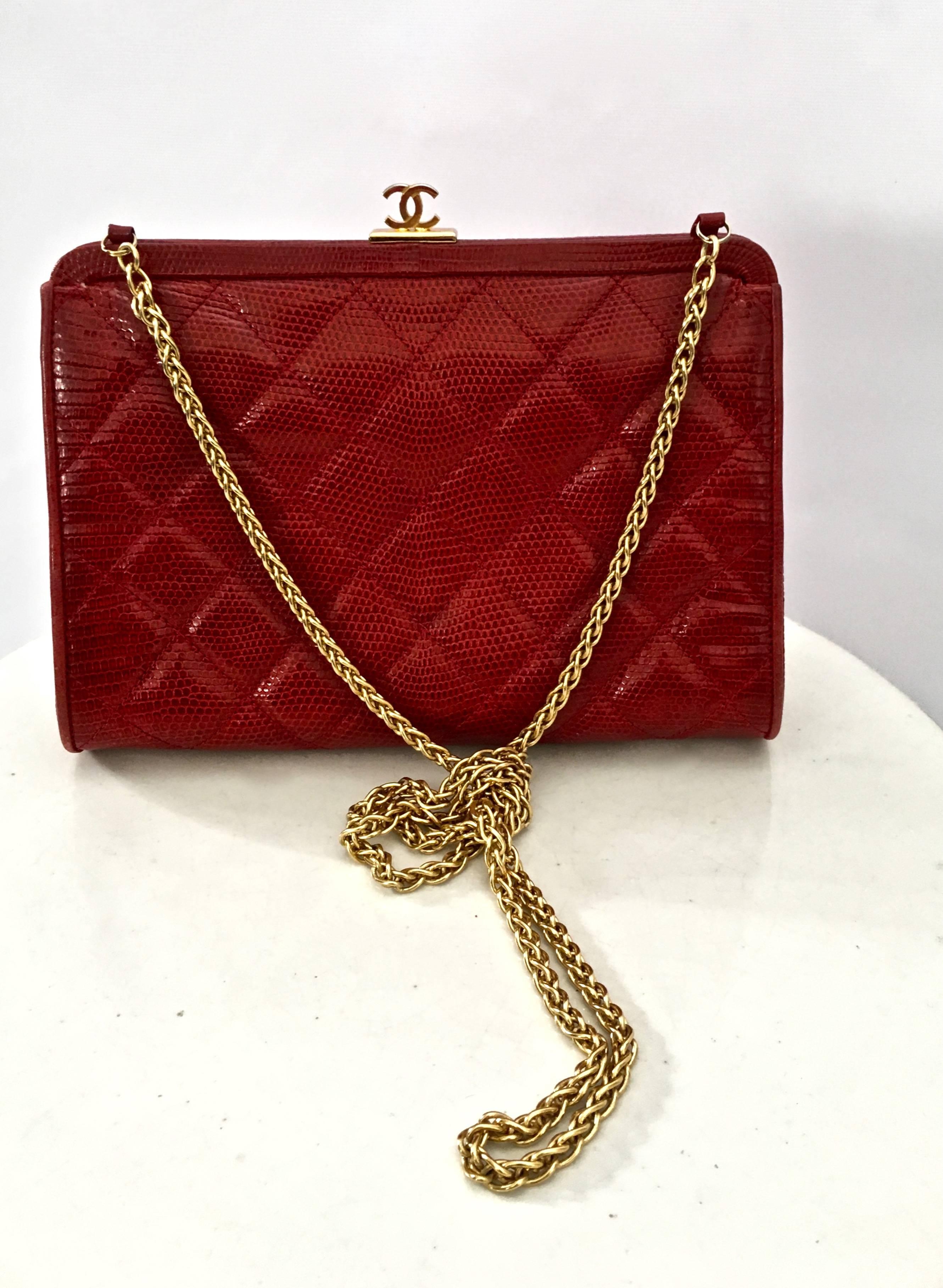 Vintage Quilted Chanel Red Lizard Leather Clutch, with Shoulder Chain In Excellent Condition In Stamford, CT