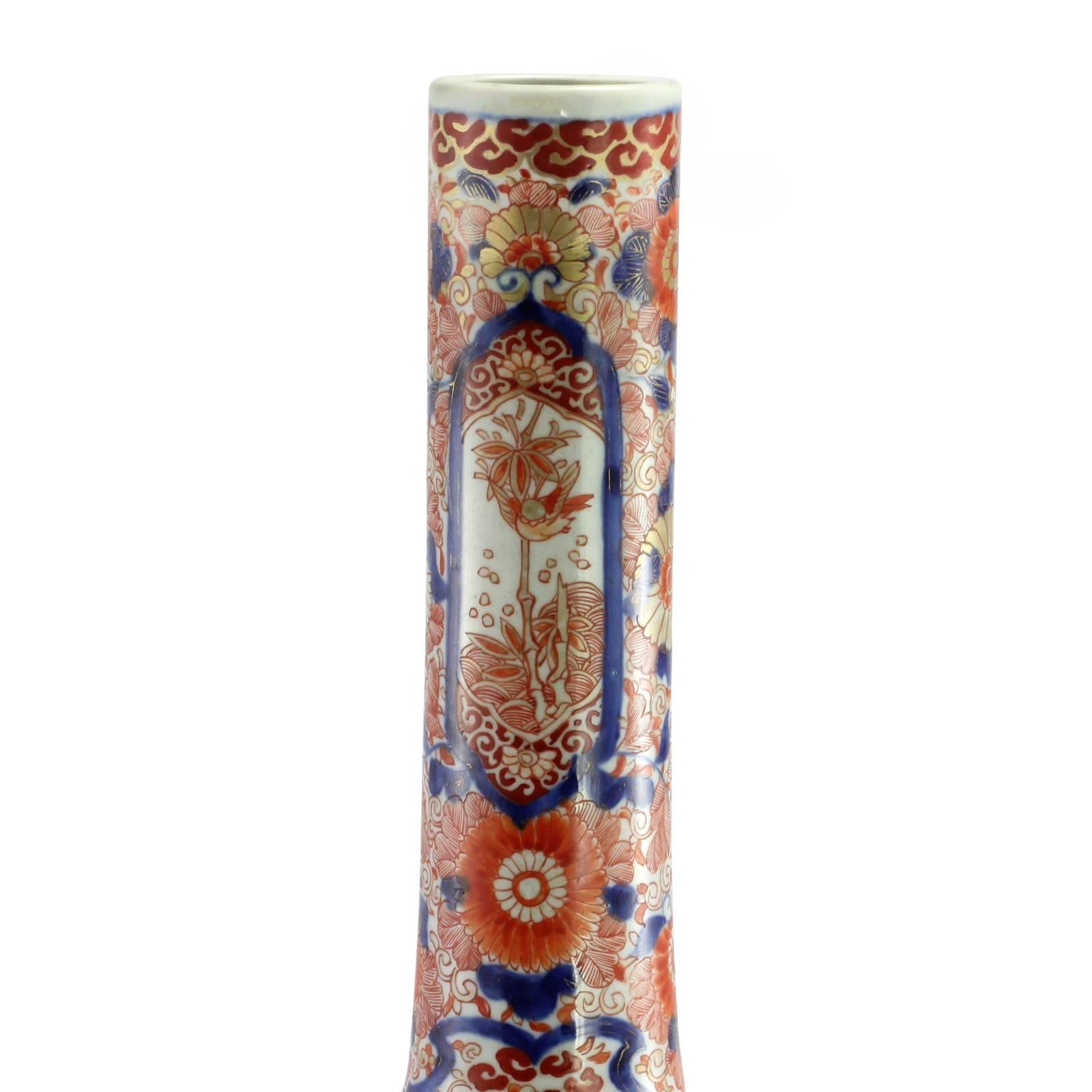 Ceramic Early 20th Century Meiji Era Imari Porcelain Bottle Vase