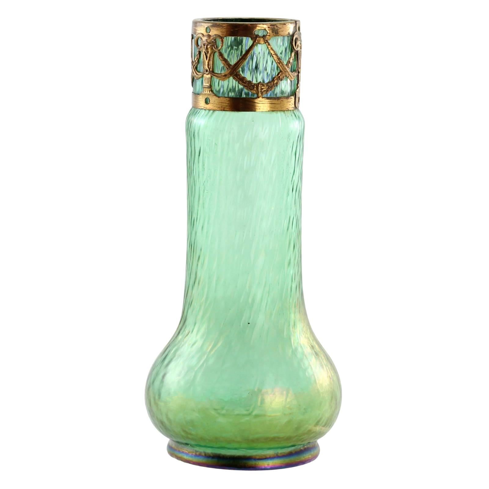 Late 19th Century Art Nouveau Iridescent Martele Glass Vase by Carl Stölzle In Excellent Condition For Sale In Brisbane, Queensland