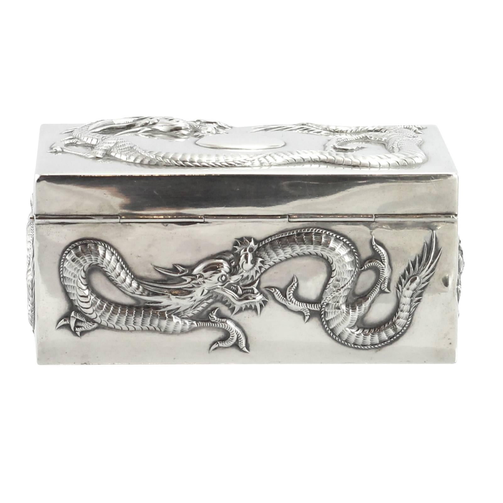 Late 19th Century Chinese Export Silver Box with Cumshing Mark 2
