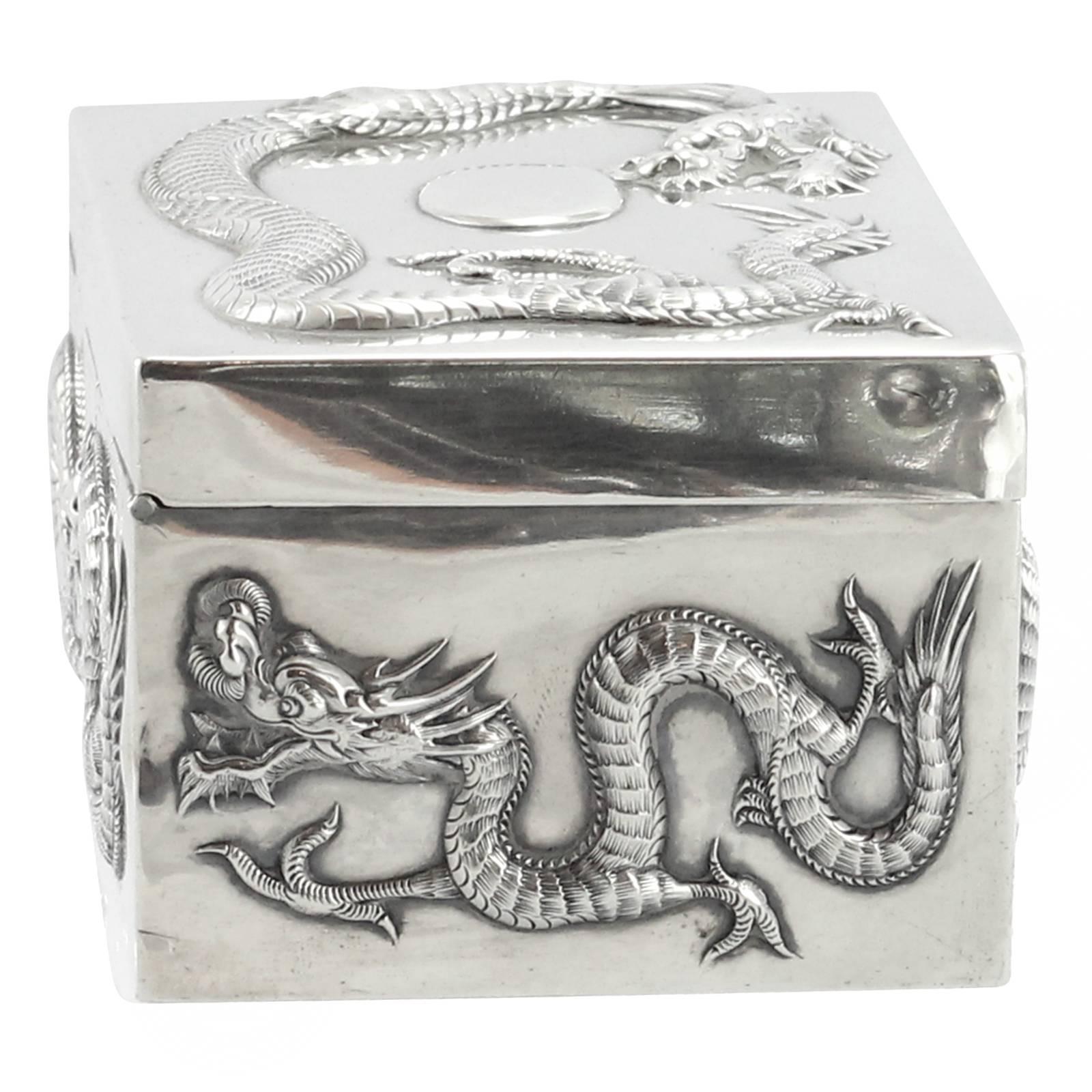 Late 19th Century Chinese Export Silver Box with Cumshing Mark 1