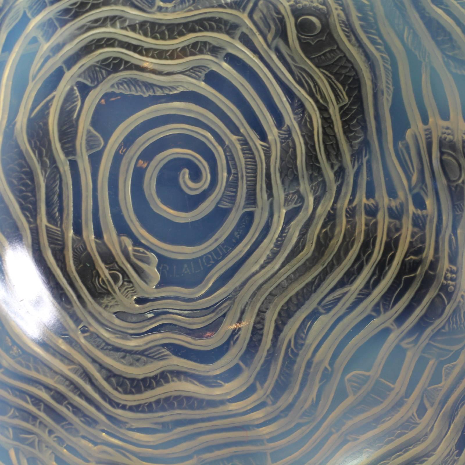 Mid-20th Century Early 20th Century Art Deco Opalescent Glass 'Dauphin' Bowl by René Lalique For Sale