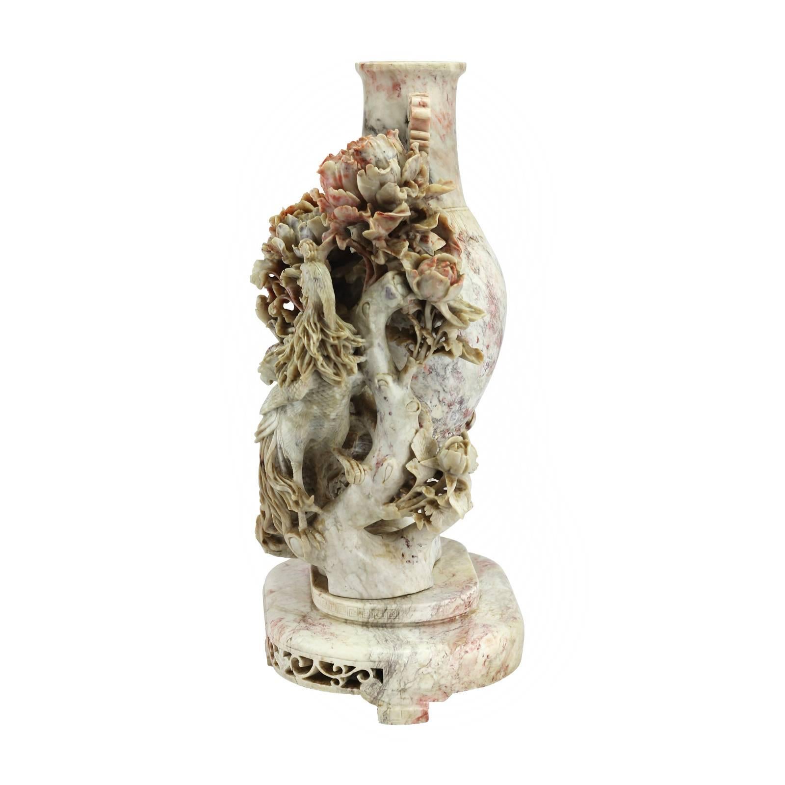 Early 20th Century Carved Chinese Soapstone Vase In Excellent Condition For Sale In Brisbane, Queensland