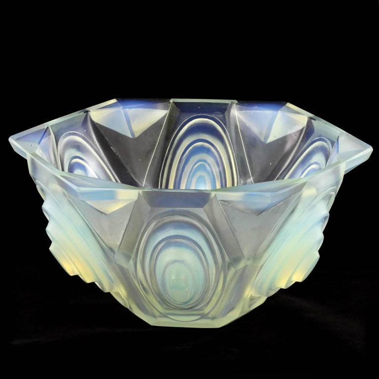 Large 20th Century Art Deco French Opalescent Glass Bowl By Sabino A Large 20th Century Art Deco French Deep Cut Opalescent Glass Bowl By Sabino