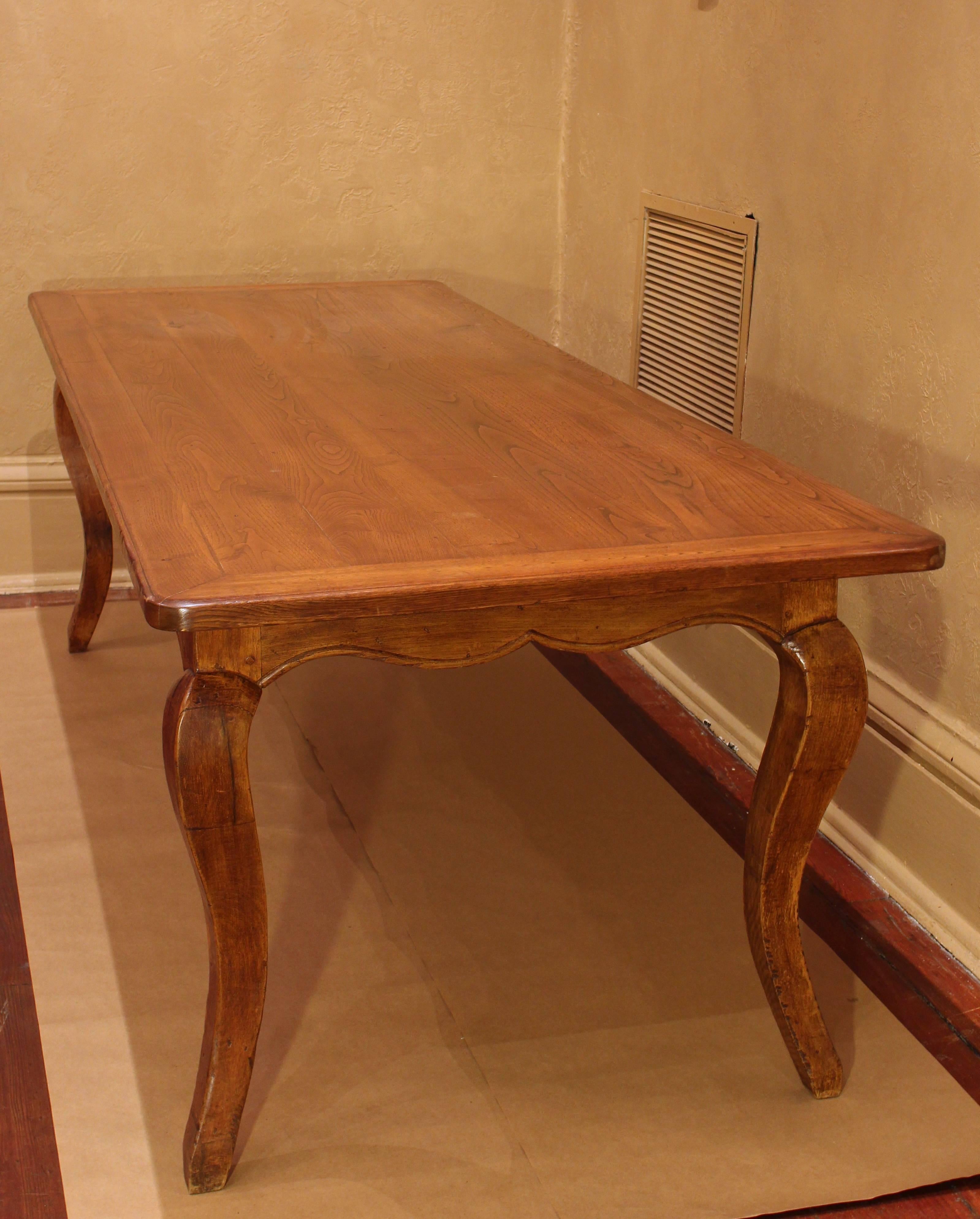 Chestnut 19th Century Grand Louis XV Style Dining Table For Sale