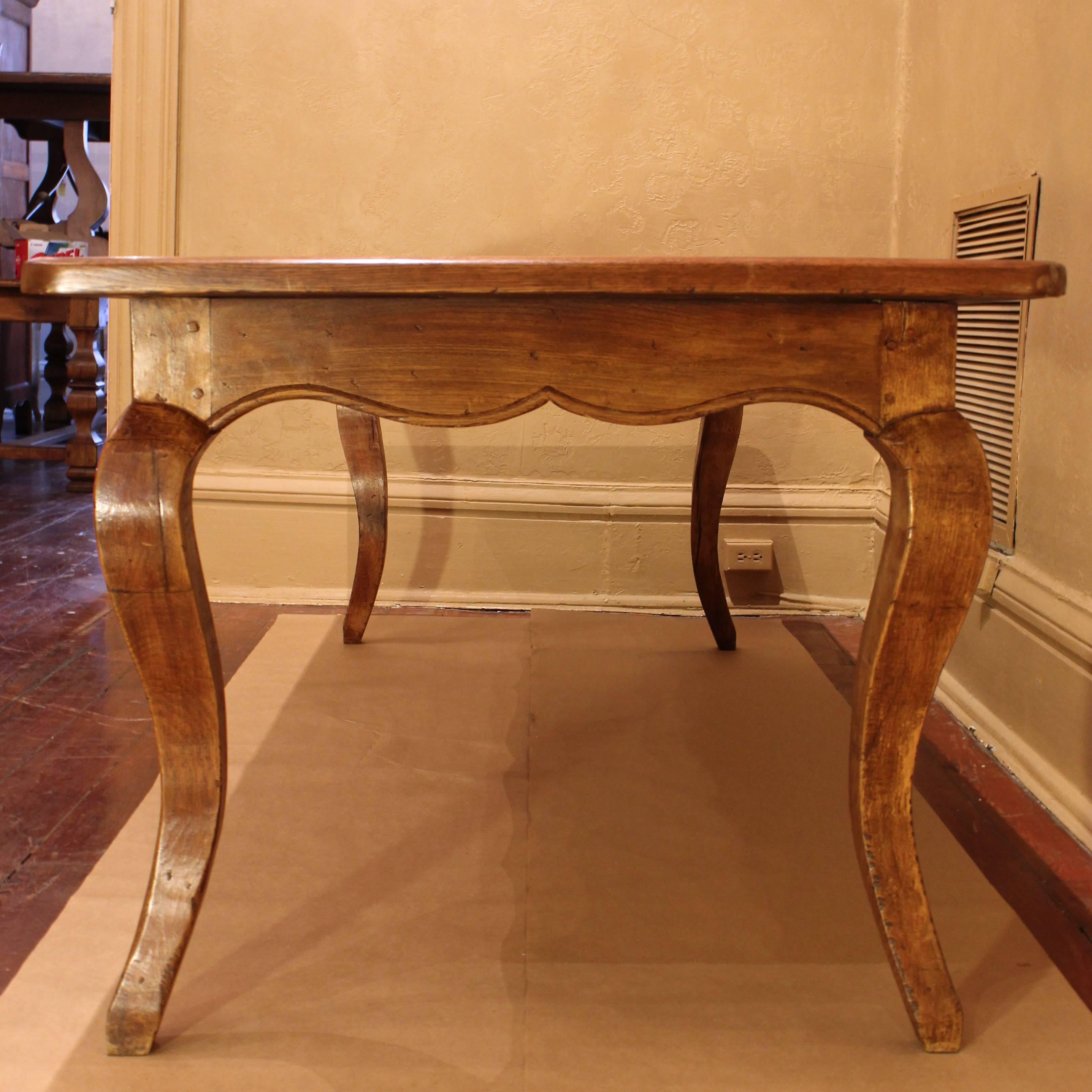 French 19th Century Grand Louis XV Style Dining Table For Sale