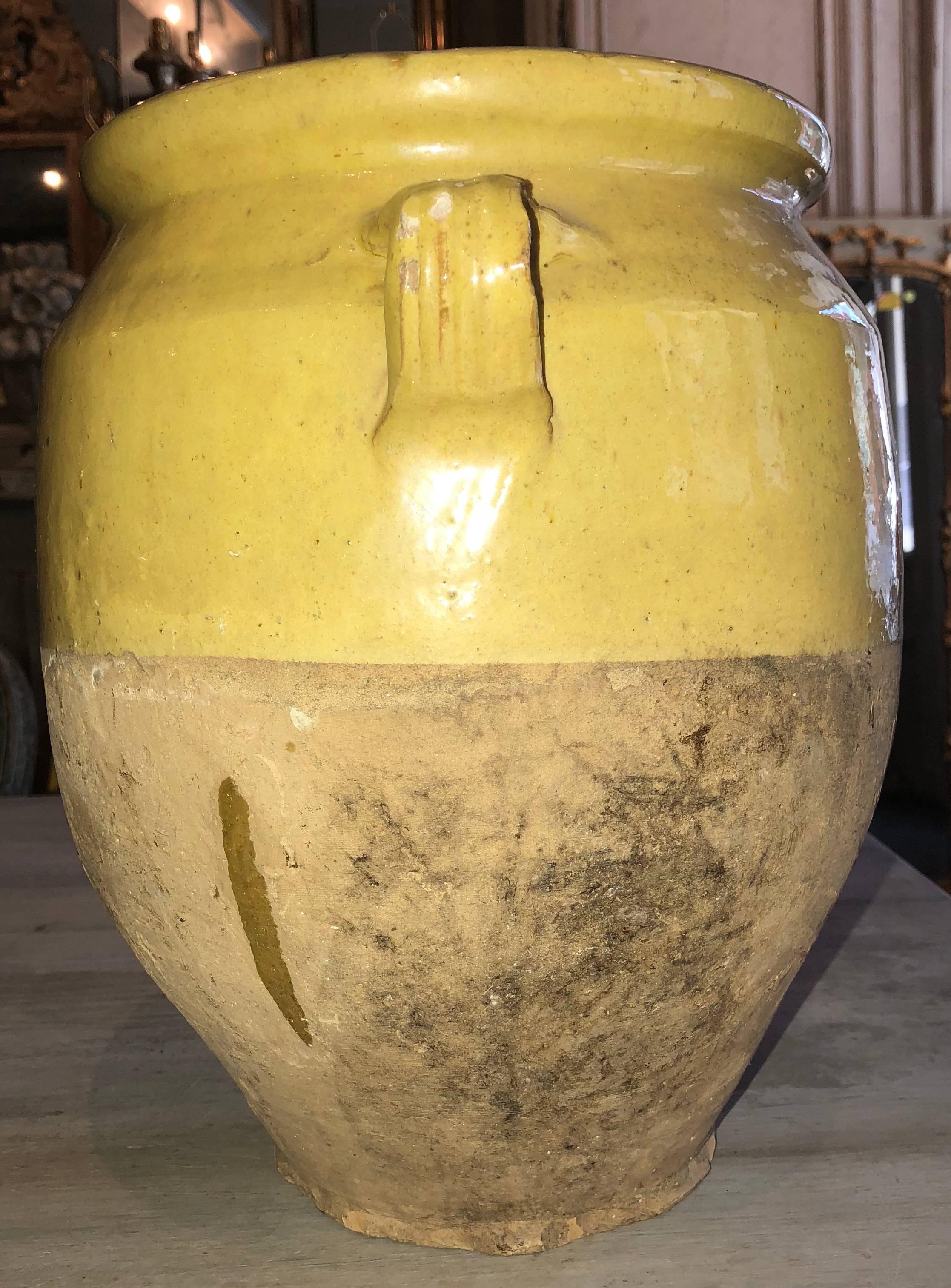 Early 20th Century French Confit Jar  In Good Condition For Sale In New Orleans, LA