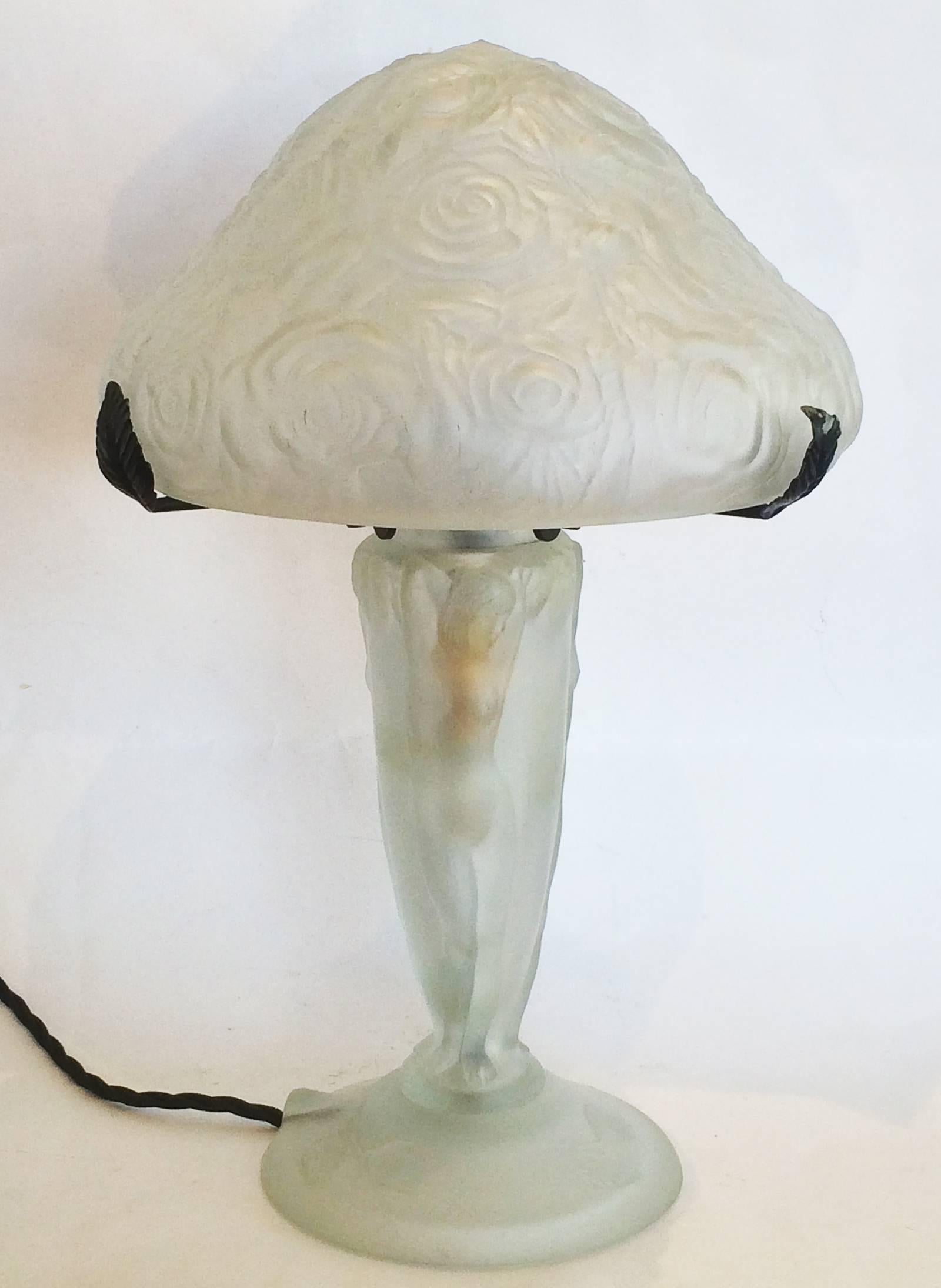 Art Deco French Satin Glass Lamp with Lit Base of Nudes In Excellent Condition In Daylesford, Victoria