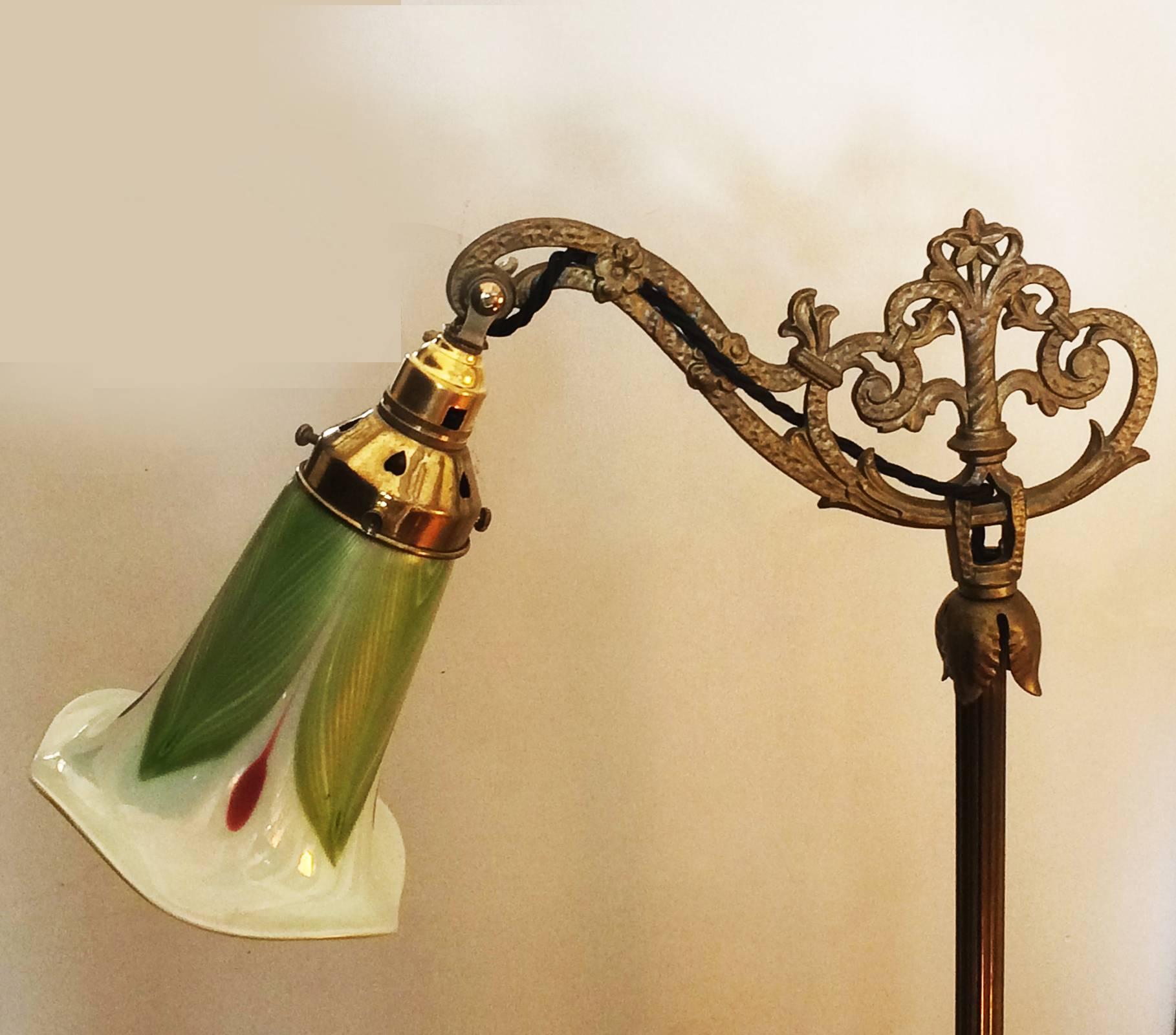 Early 20th Century Art Nouveau American Bridge Floor Standard Lamp with Pulled Feather Shade