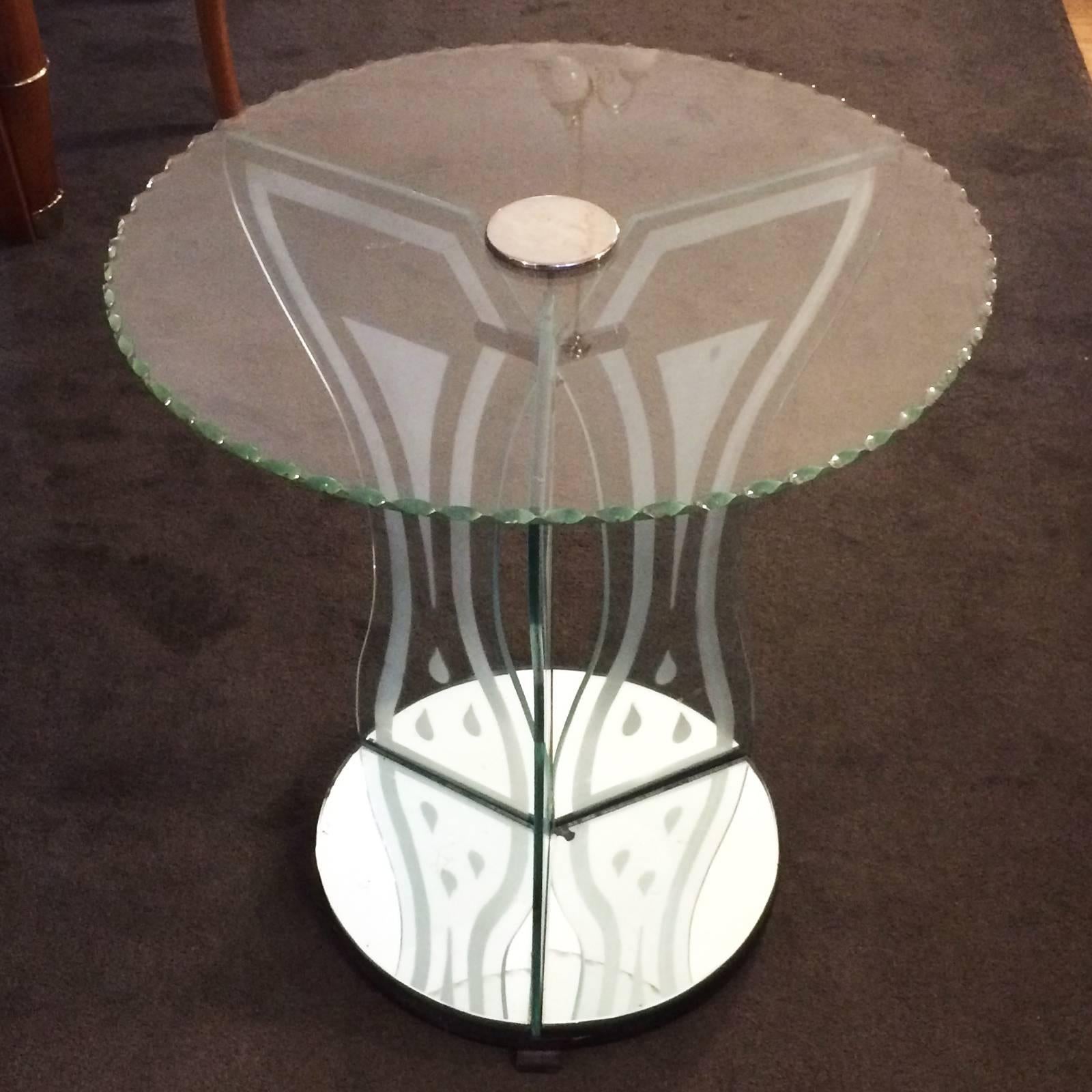 Great Britain (UK) Art Deco Etched Glass Mirror Coffee Side Table For Sale