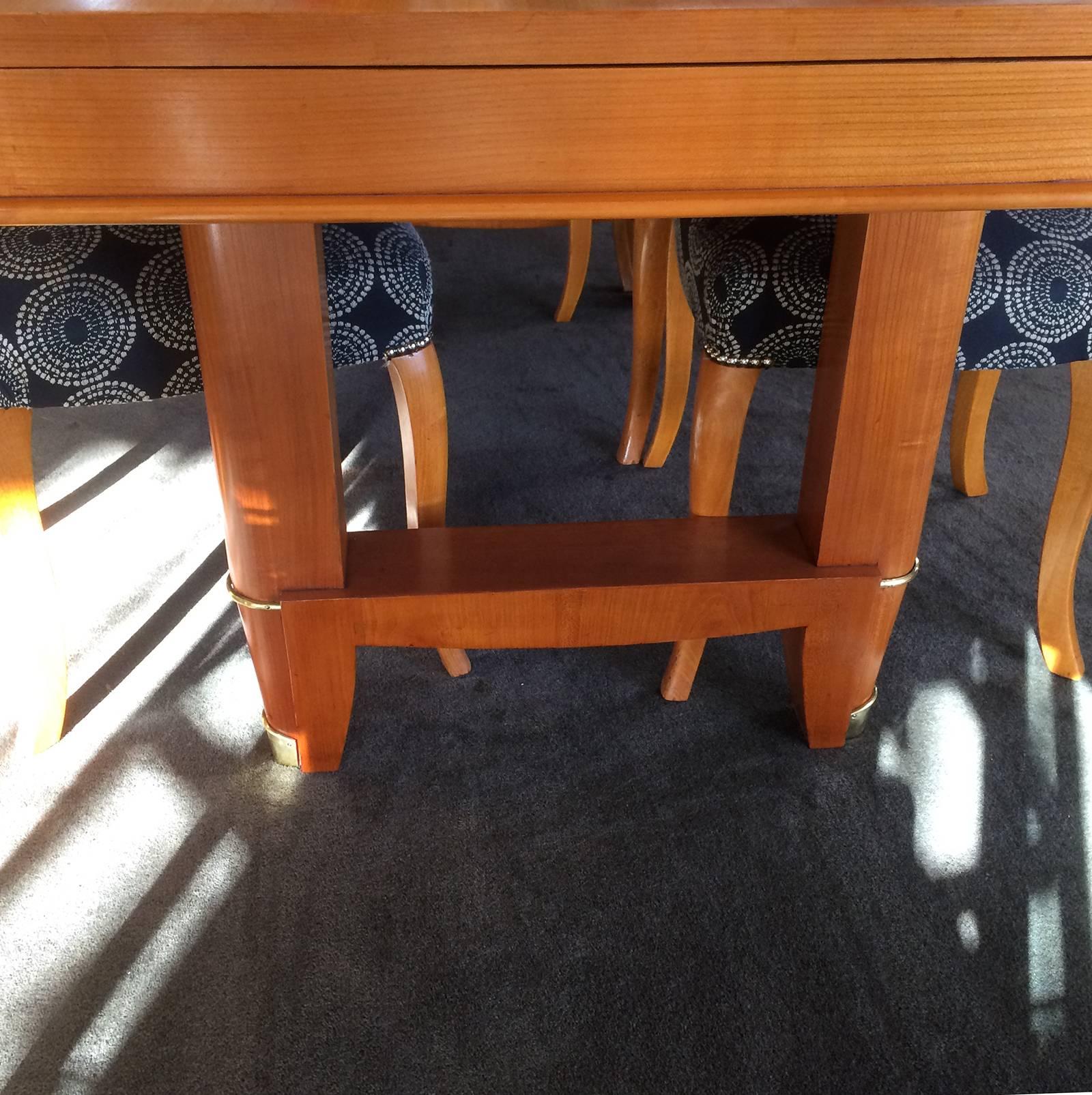 Art Deco French Oak Dining Suite Table and Chairs Seat Ten In Excellent Condition In Daylesford, Victoria