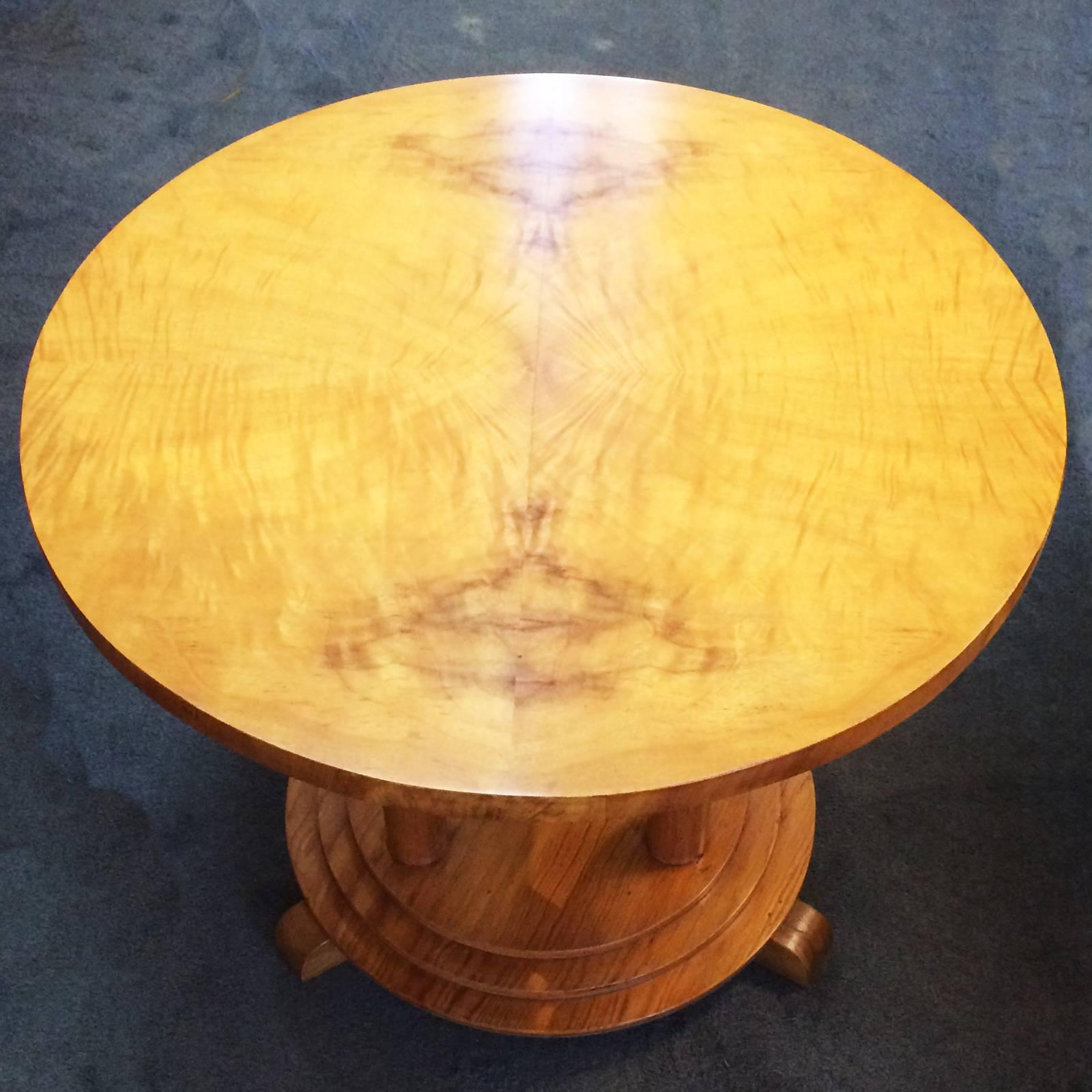 Art Deco Round Stepped Coffee Table In Excellent Condition In Daylesford, Victoria