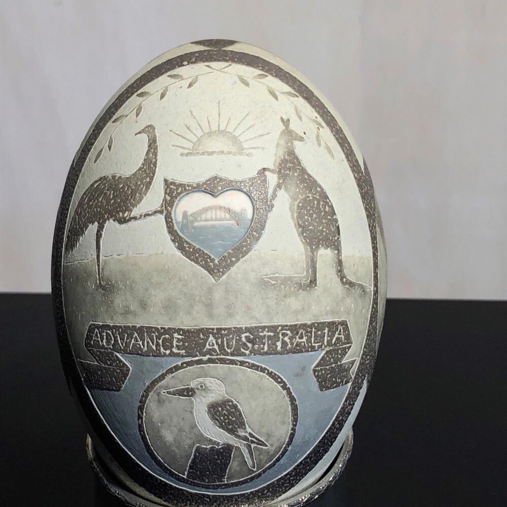 Eggshell Colonial Australian Emu Eggs, Aborigines, Animals, Melbourne Cup Winner 1935 ect