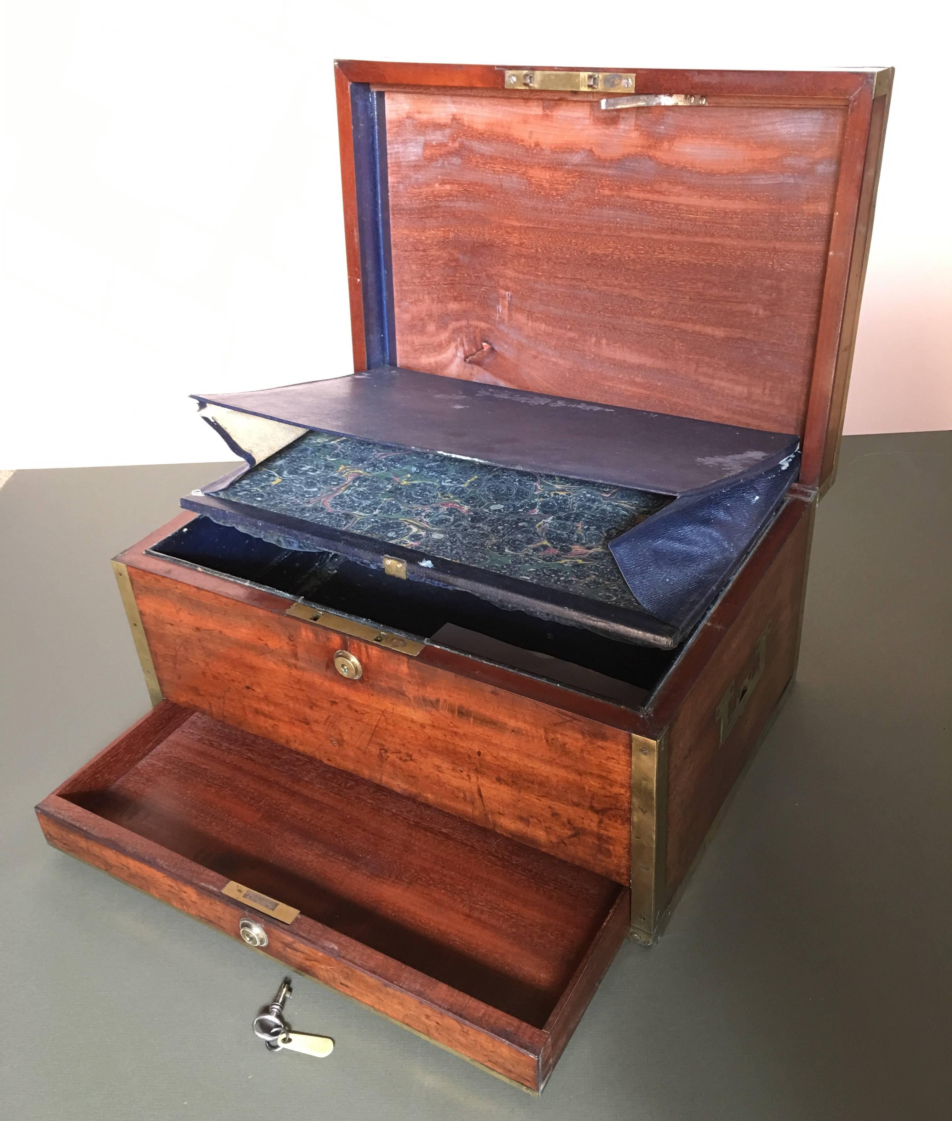 Early 19th Century Major-General Sir Peregrine Maitland's Mahogany Document Box, circa 1825 For Sale