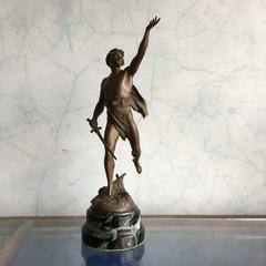 Figure de la Victoire en bronze français:: par Emile Louis Picault:: fin du 19ème siècle
