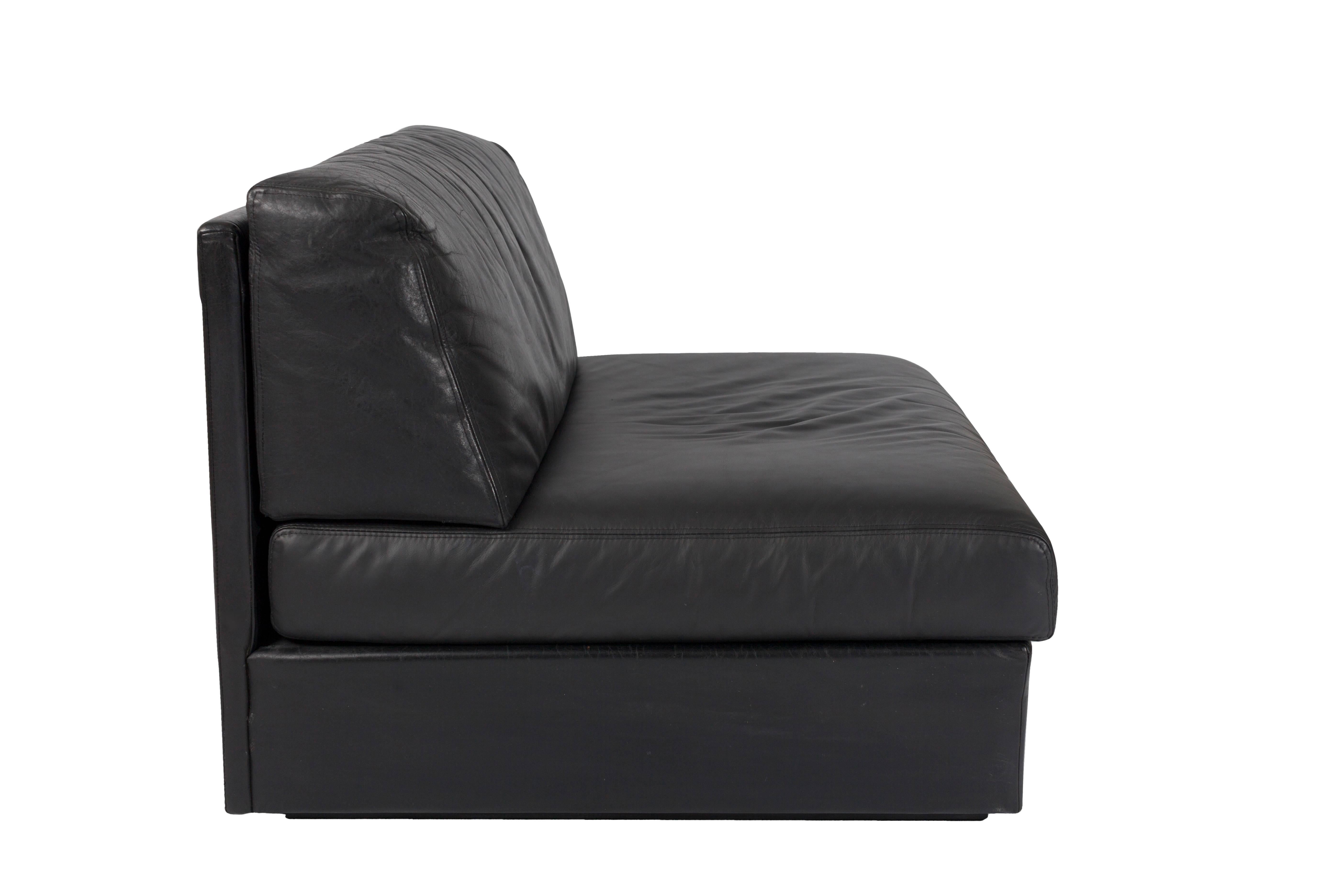 Black Leather Sectional Sofa in the Style of De Sede 1